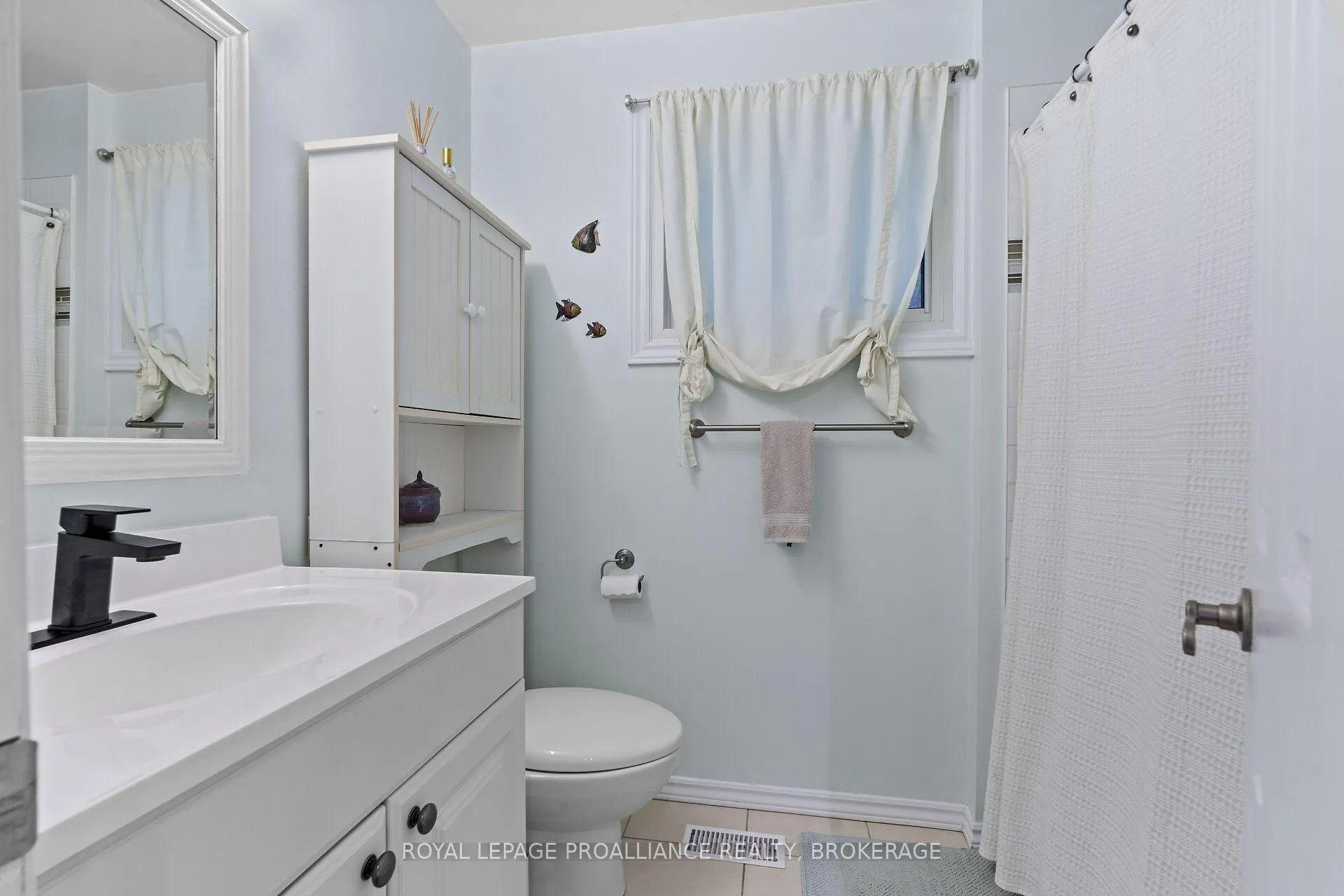 Photo 15 of 906 Braelorne Place, Kingston, North of Taylor-Kidd Blvd — HOMEH