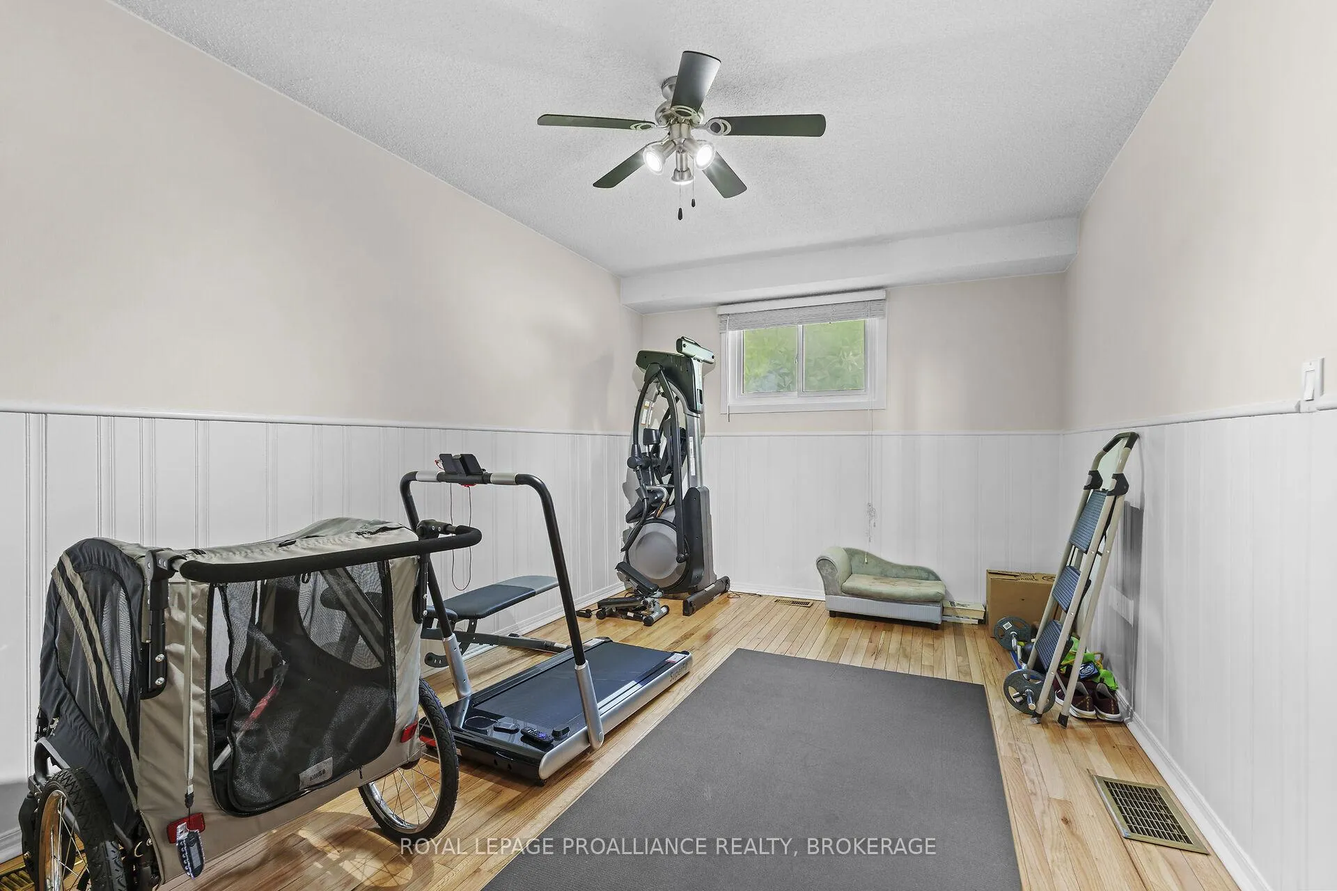Photo 20 of 906 Braelorne Place, Kingston, North of Taylor-Kidd Blvd — HOMEH