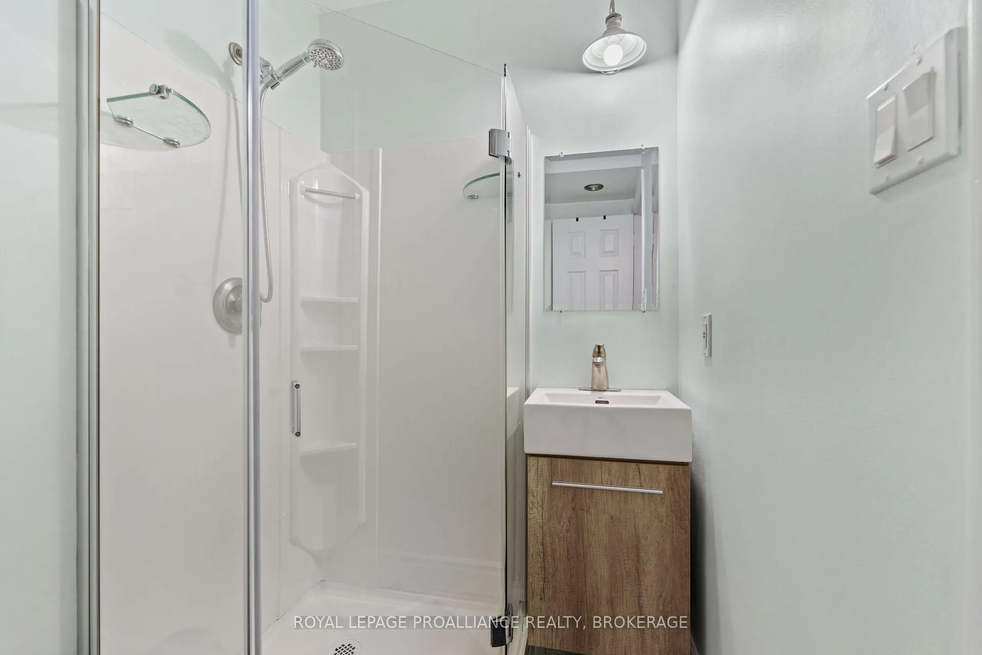 Photo 22 of 906 Braelorne Place, Kingston, North of Taylor-Kidd Blvd — HOMEH