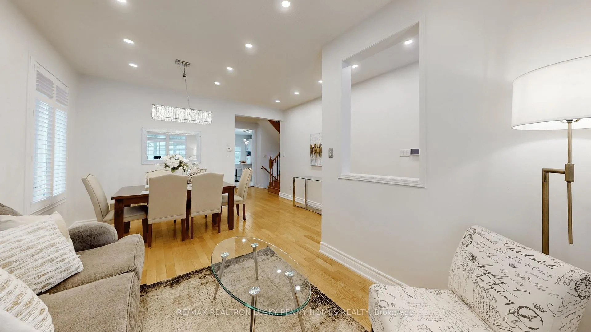 Photo 6 of 617 Fred McLaren Boulevard, Markham, Wismer — HOMEH