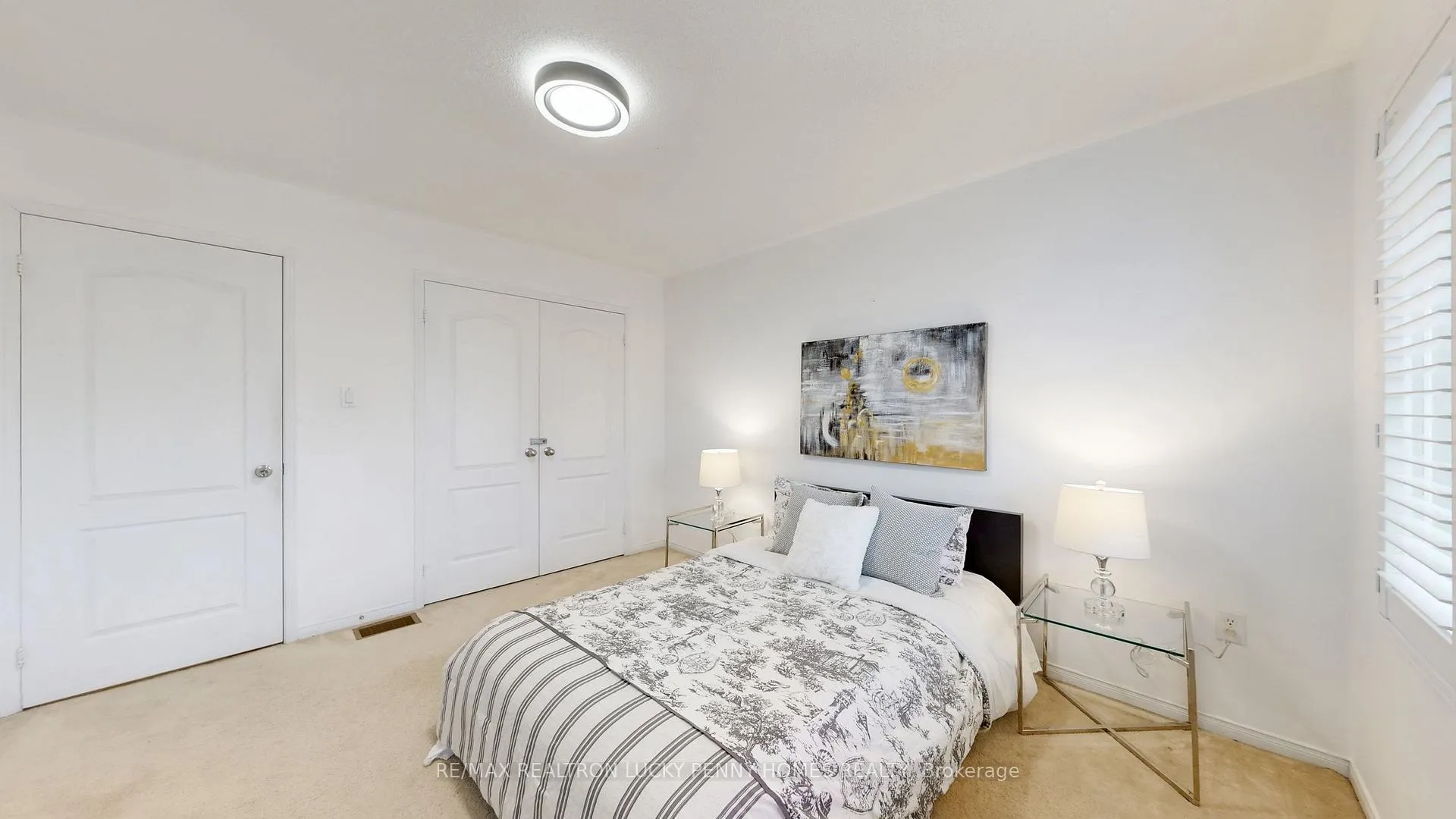 Photo 33 of 617 Fred McLaren Boulevard, Markham, Wismer — HOMEH