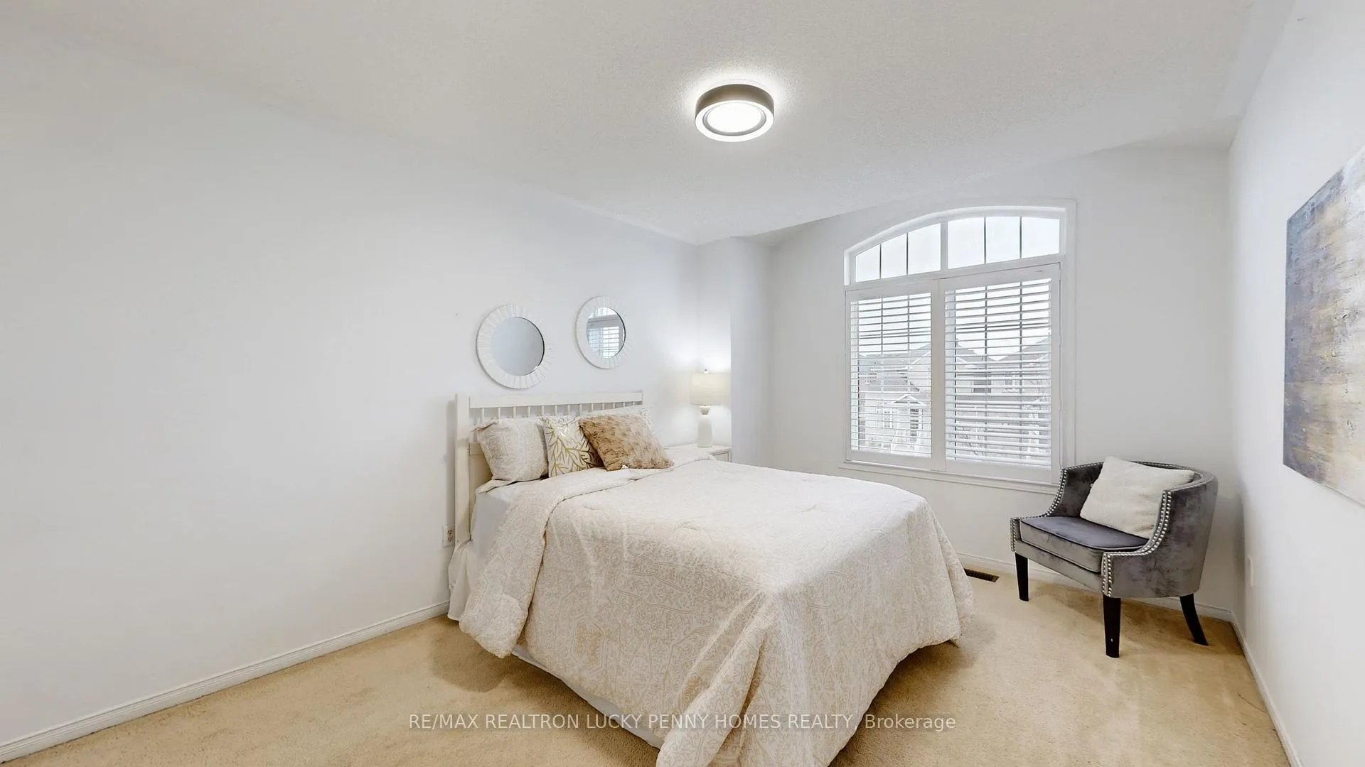 Photo 34 of 617 Fred McLaren Boulevard, Markham, Wismer — HOMEH