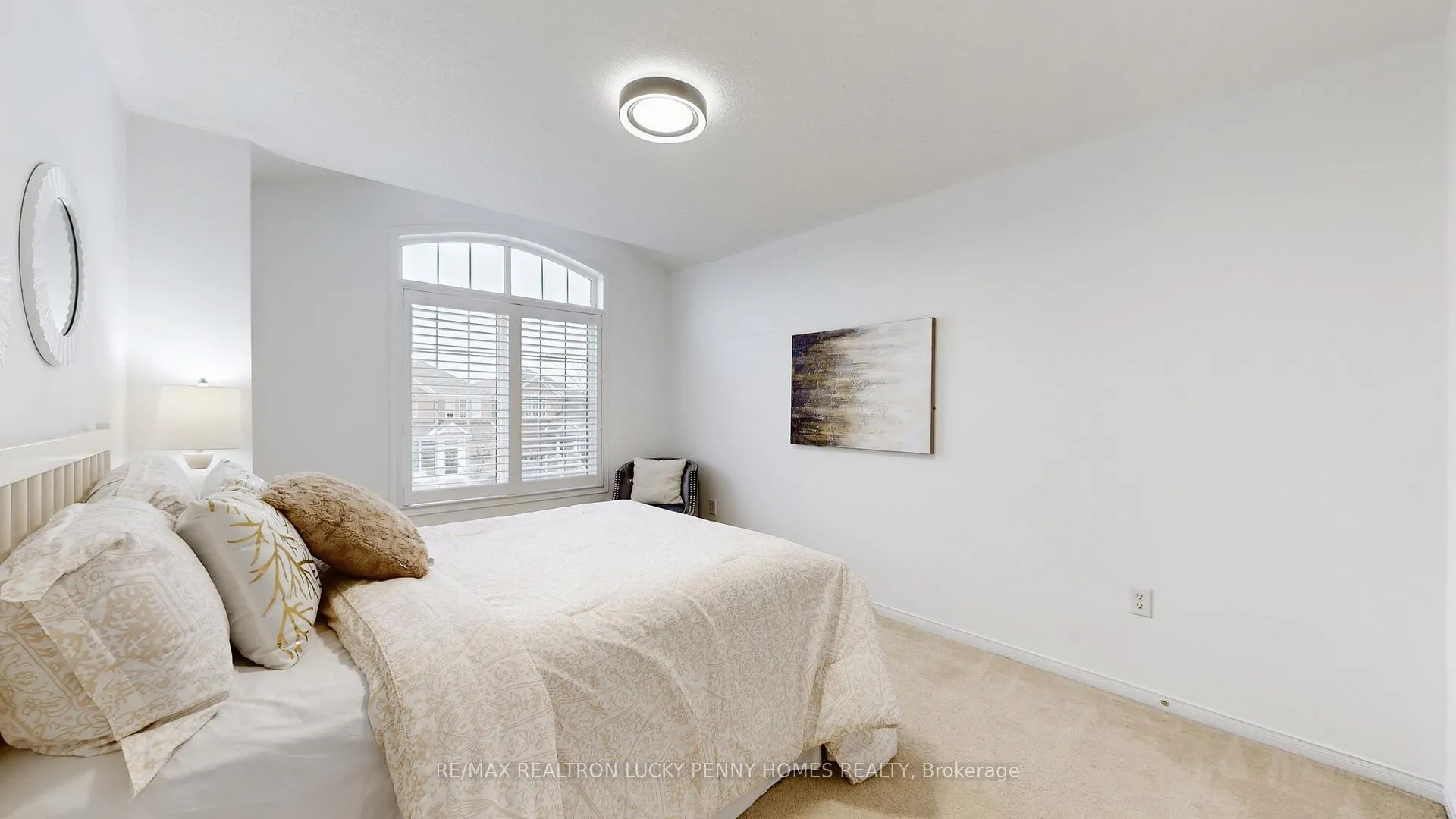 Photo 36 of 617 Fred McLaren Boulevard, Markham, Wismer — HOMEH