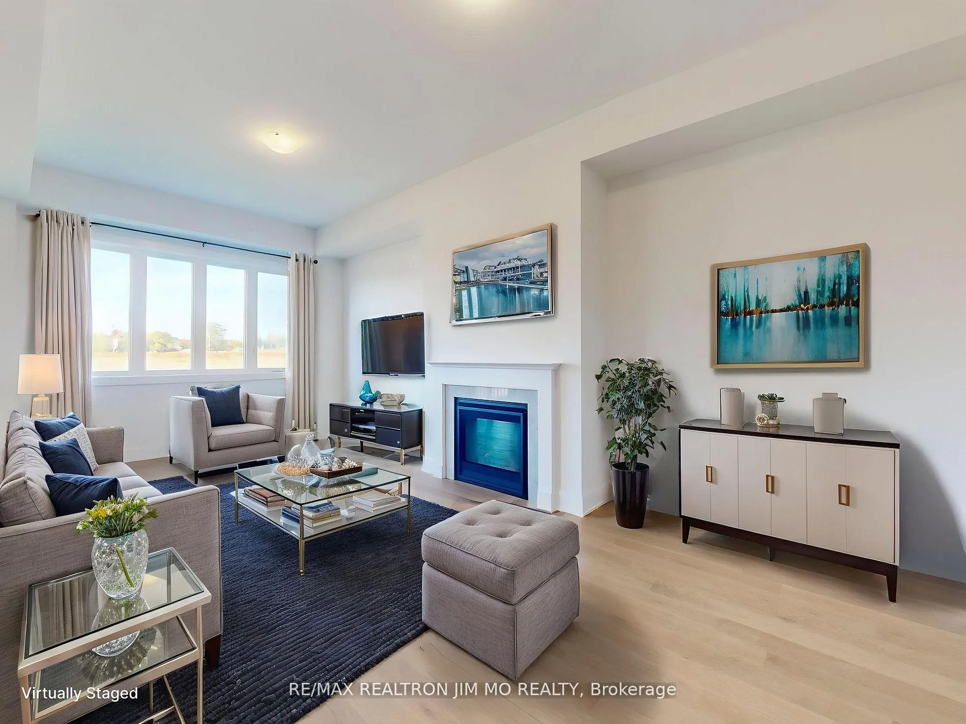 Photo 5 of 20 Nanhai Avenue, Markham, Angus Glen — HOMEH