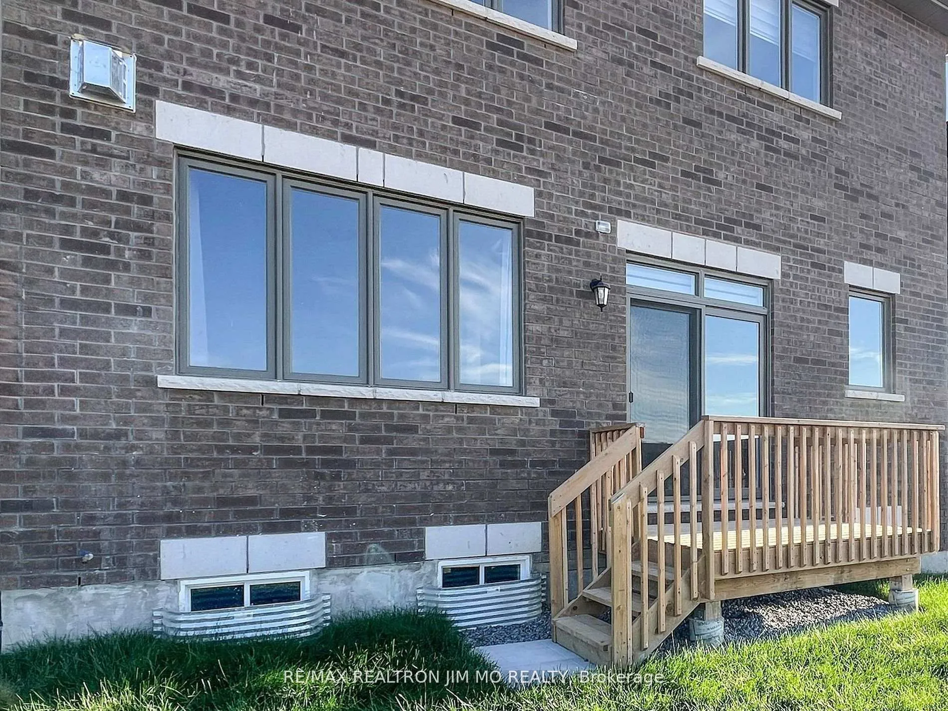 Photo 32 of 20 Nanhai Avenue, Markham, Angus Glen — HOMEH