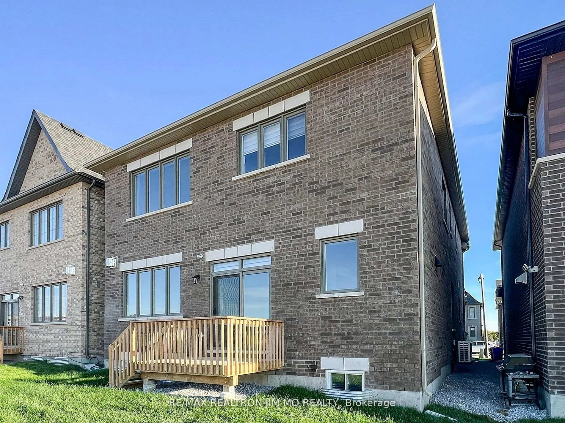 Photo 47 of 20 Nanhai Avenue, Markham, Angus Glen — HOMEH