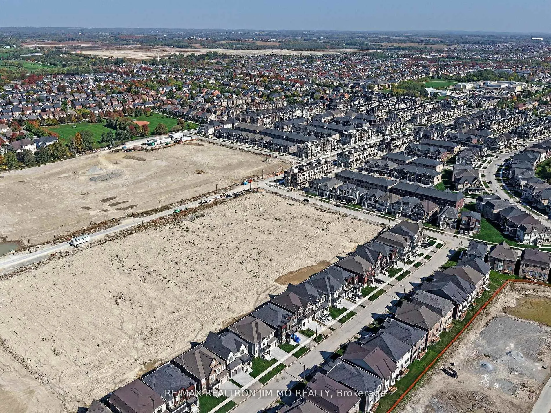 Photo 48 of 20 Nanhai Avenue, Markham, Angus Glen — HOMEH