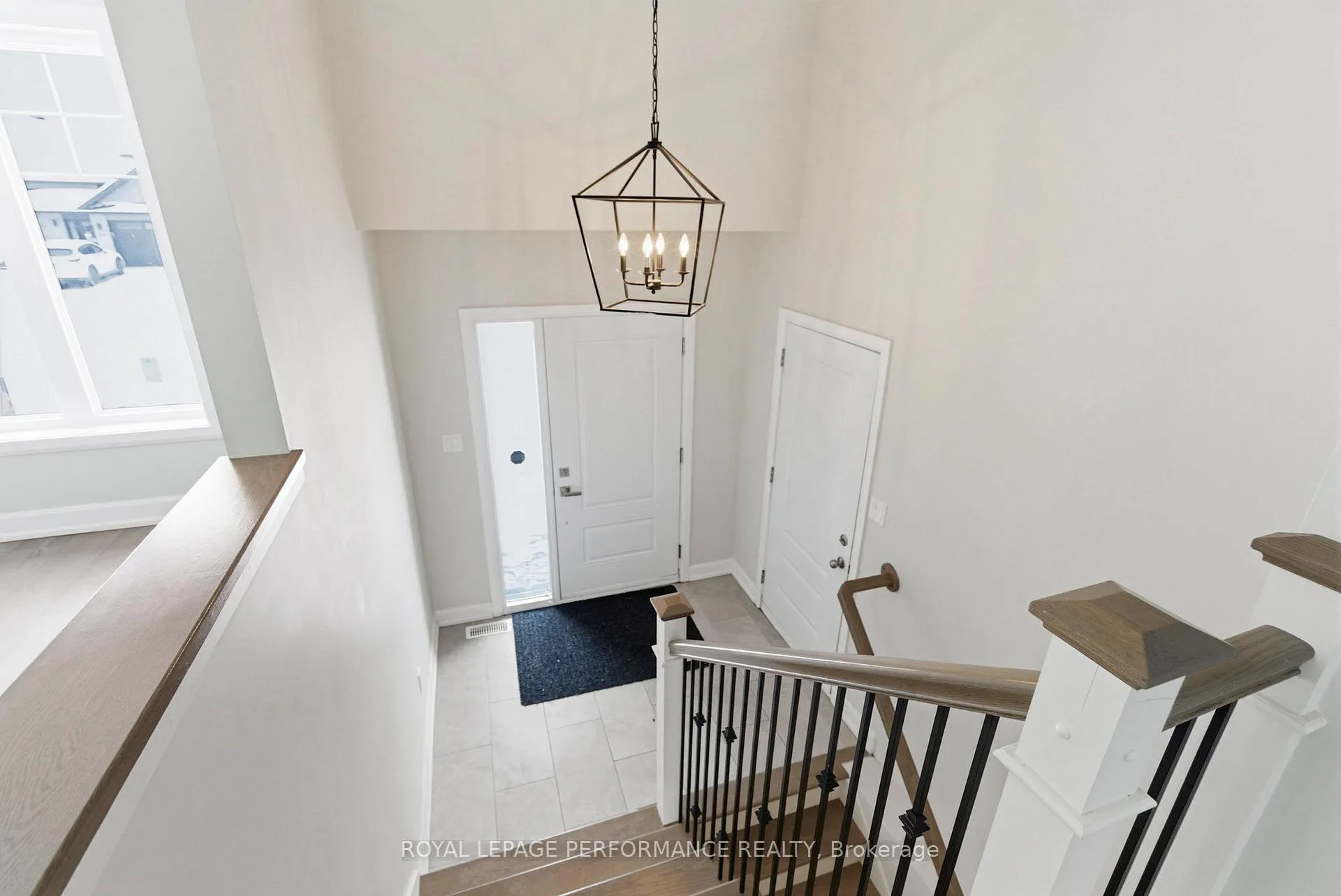 Photo 4 of 2305 Watson Crescent, Cornwall — HOMEH
