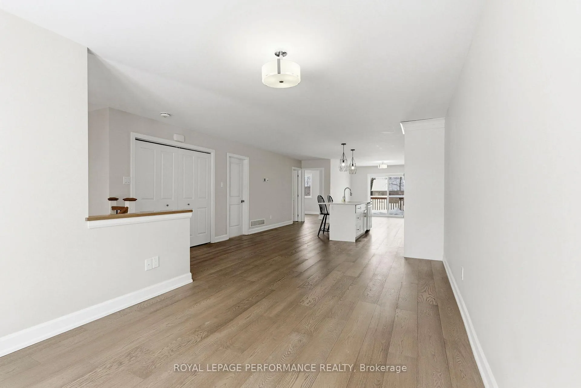 Photo 9 of 2305 Watson Crescent, Cornwall — HOMEH
