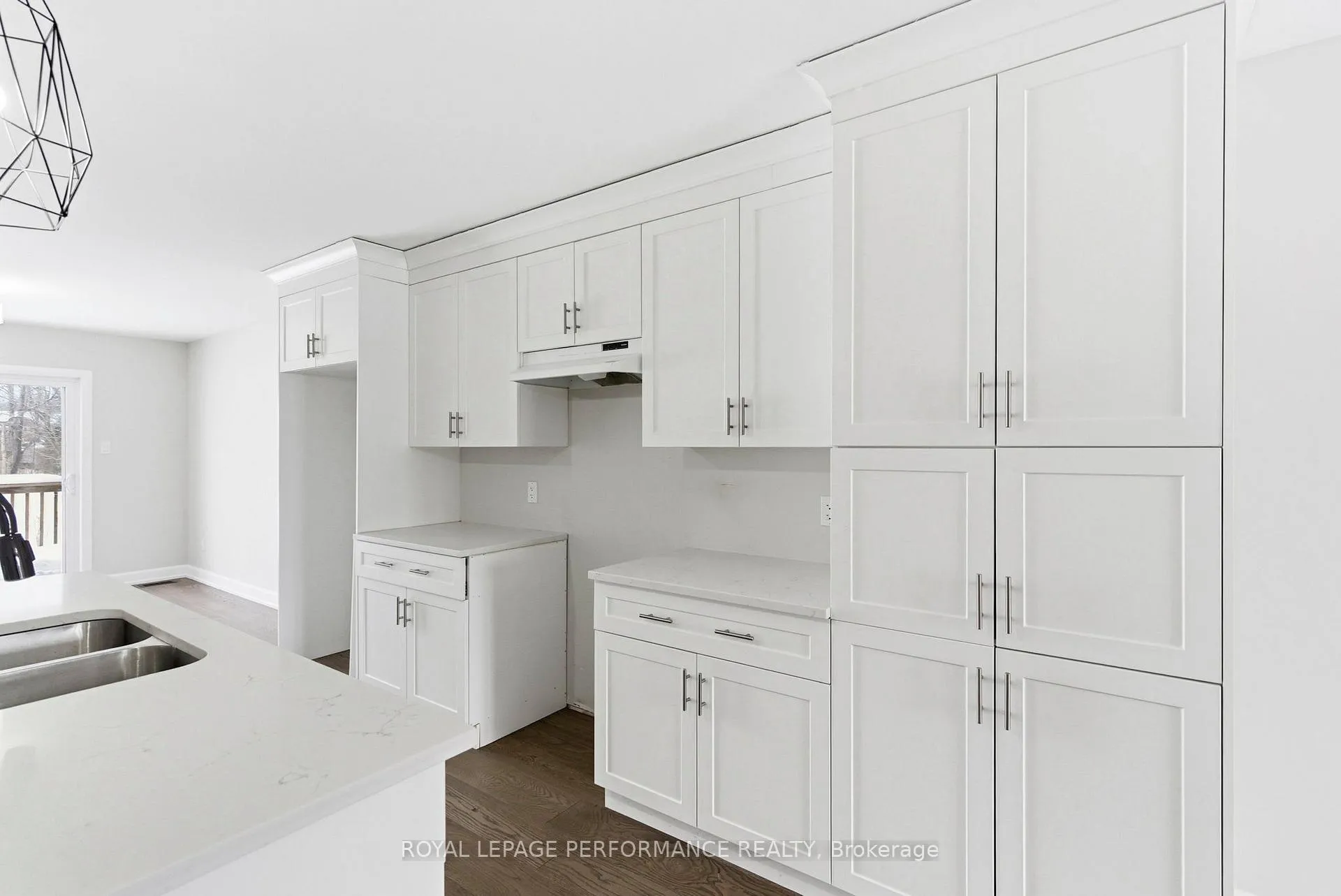 Photo 13 of 2305 Watson Crescent, Cornwall — HOMEH