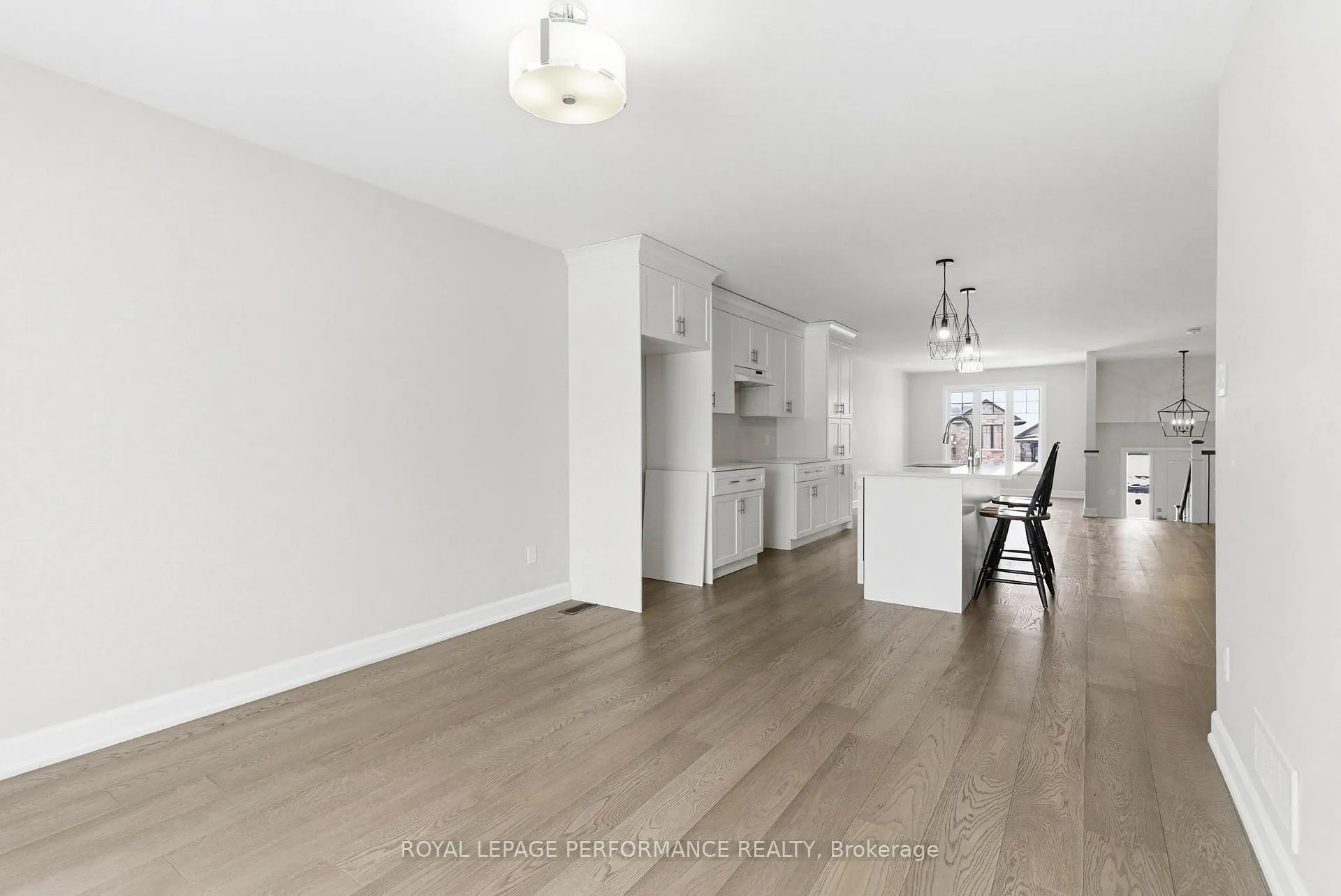 Photo 17 of 2305 Watson Crescent, Cornwall — HOMEH
