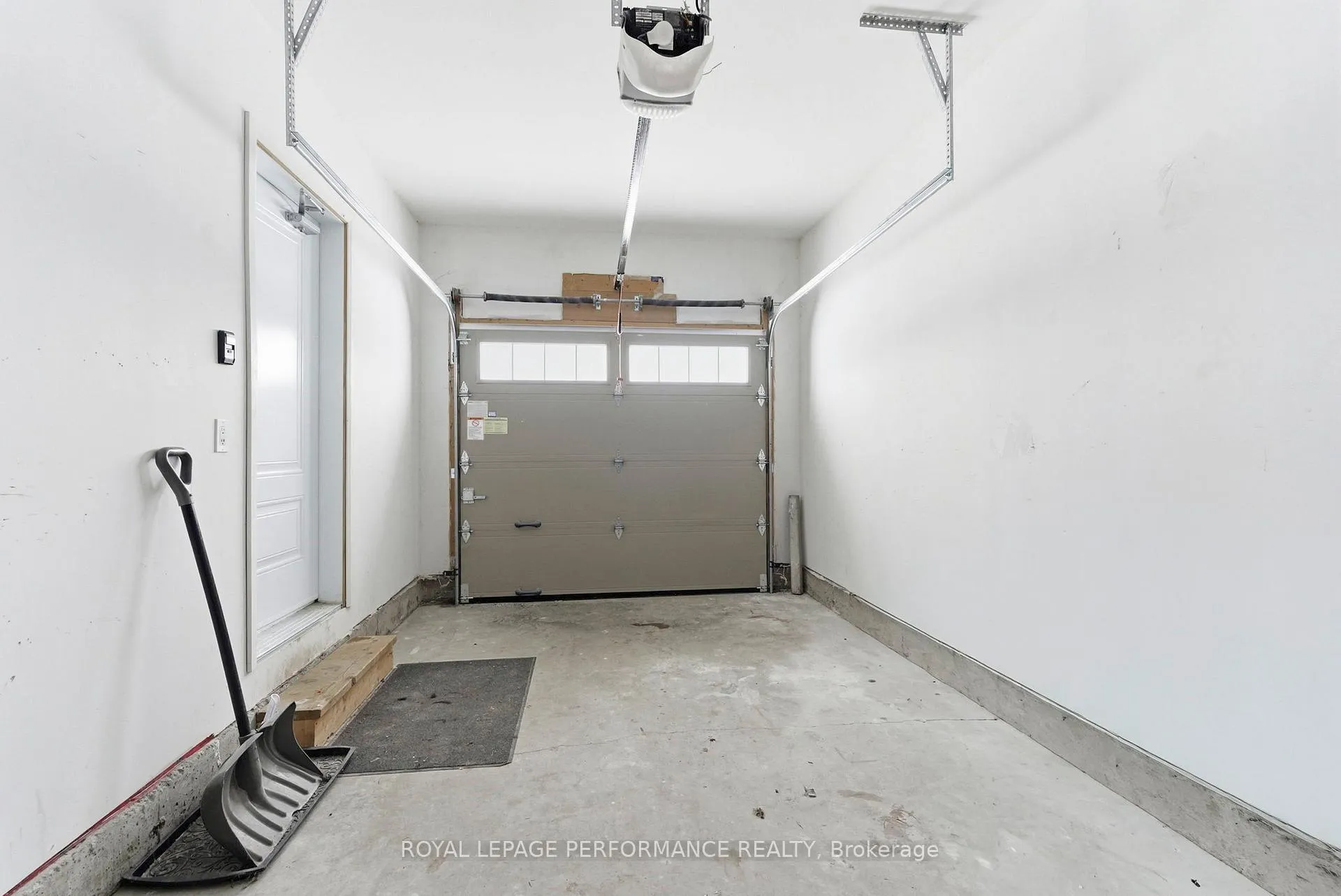 Photo 34 of 2305 Watson Crescent, Cornwall — HOMEH