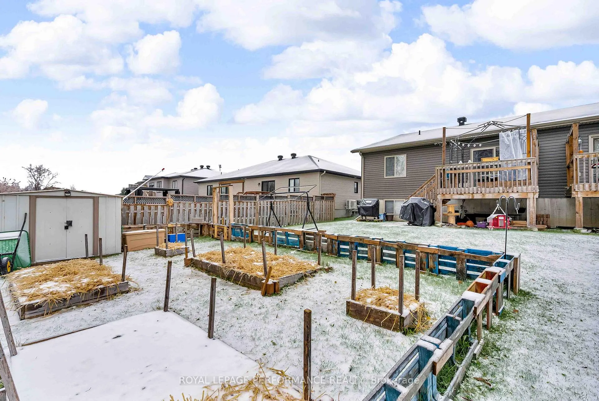 Photo 37 of 2305 Watson Crescent, Cornwall — HOMEH