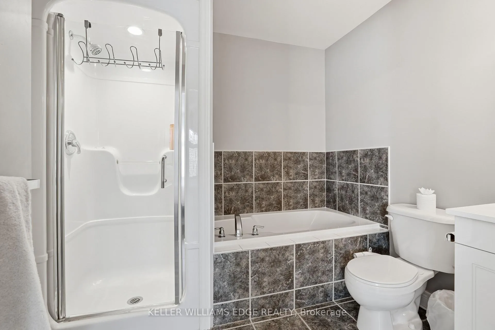 Photo 34 of Unit 3, 540 Guelph Line, Burlington, Brant — HOMEH