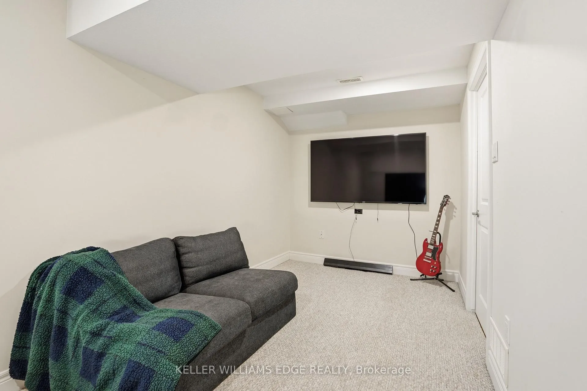 Photo 39 of Unit 3, 540 Guelph Line, Burlington, Brant — HOMEH