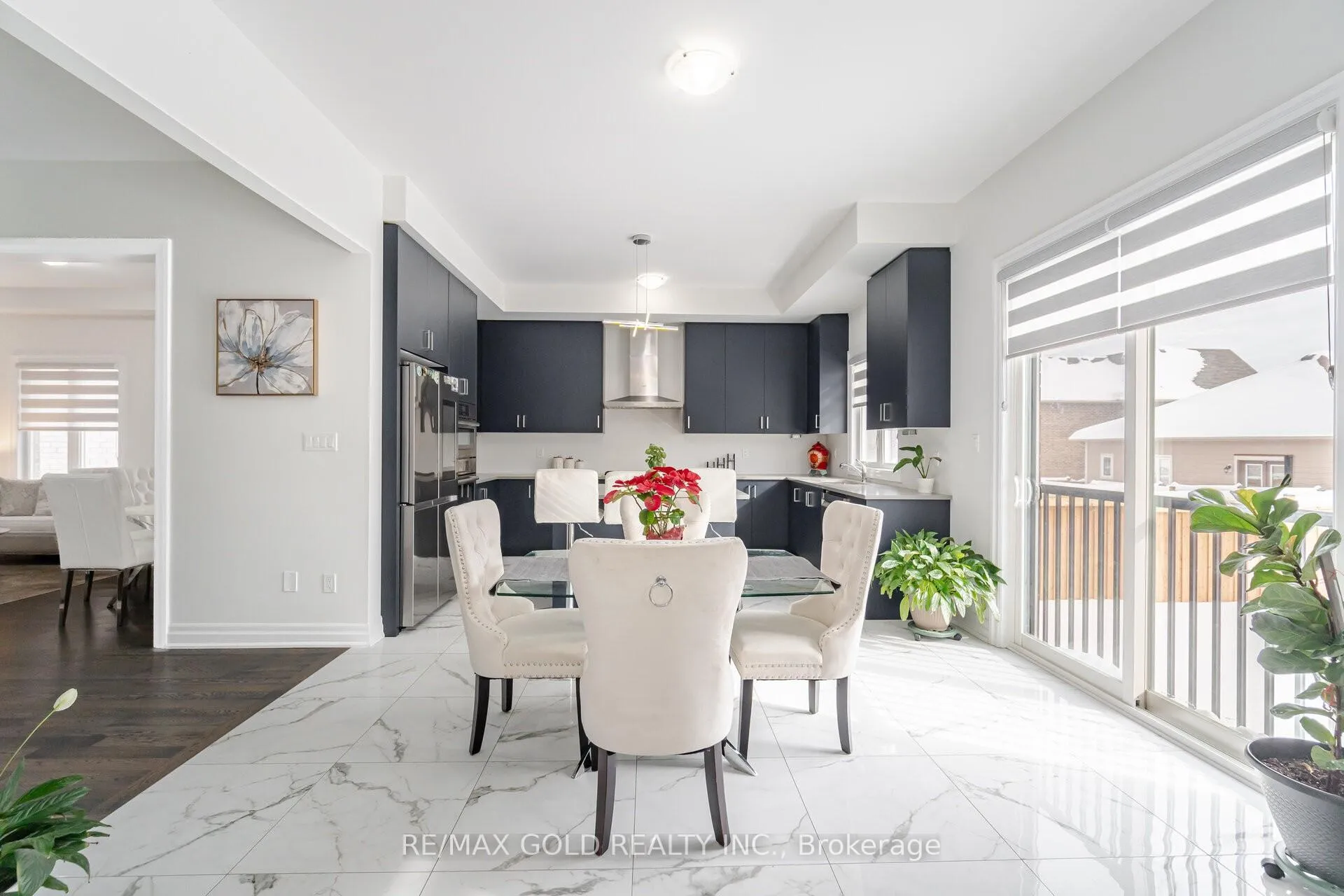 Photo 11 of 1367 Harrington Street, Innisfil, Lefroy — HOMEH