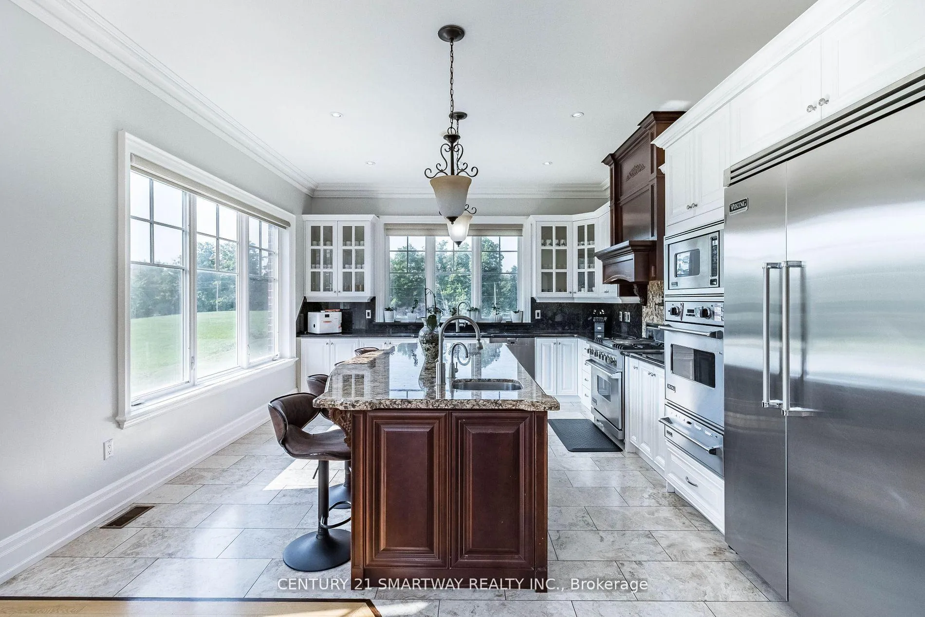Photo 11 of 16045 Kennedy Road N, Caledon, Caledon Village — HOMEH