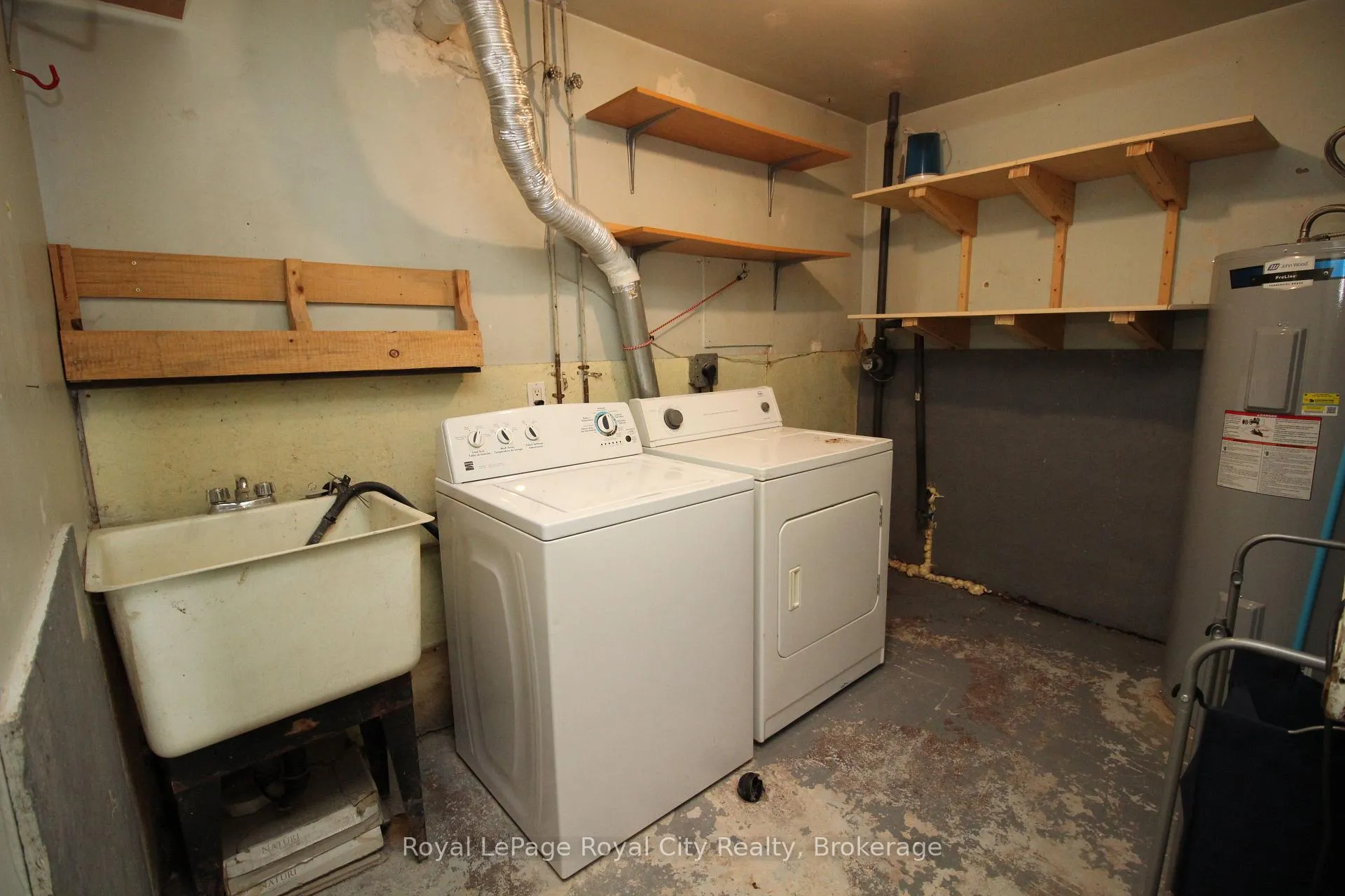 Photo 13 of Unit 4, 405 Main Street S, Guelph/Eramosa, Rockwood — HOMEH