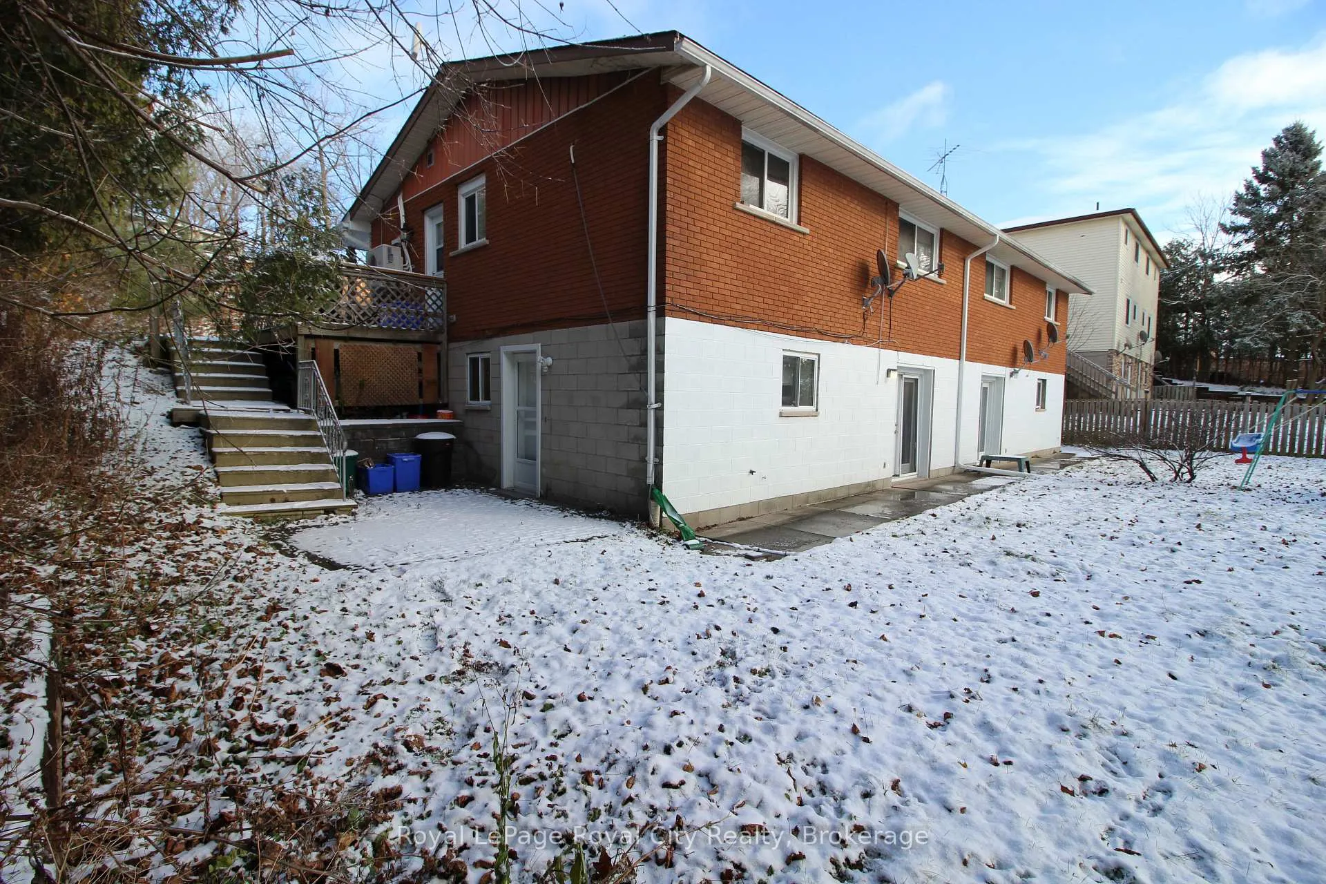 Photo 14 of Unit 4, 405 Main Street S, Guelph/Eramosa, Rockwood — HOMEH
