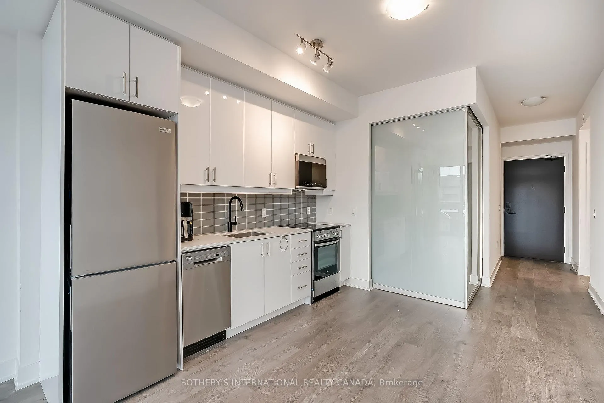 Photo 17 of Unit 513, 2343 Khalsa Gate, Oakville, Westmount — HOMEH
