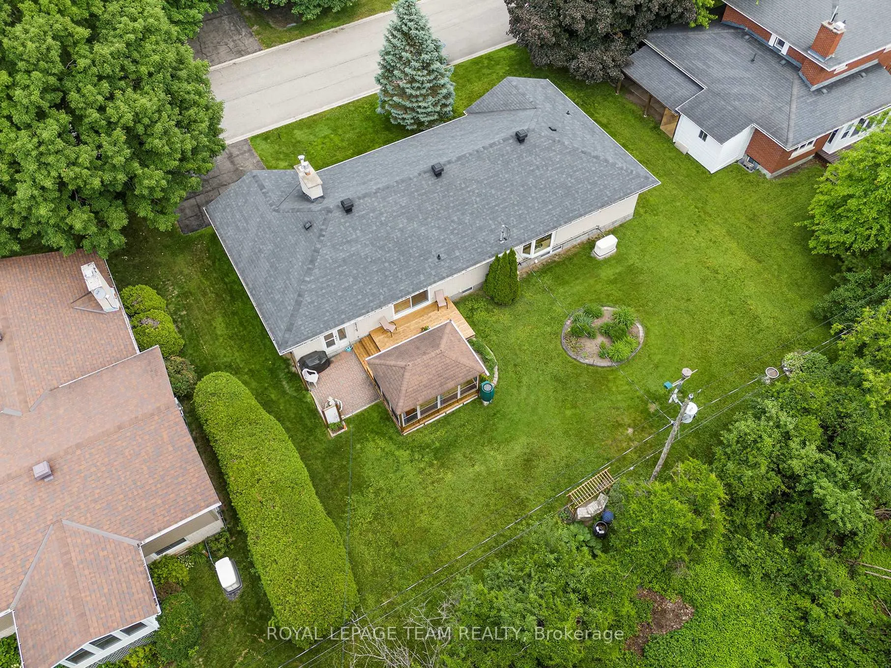 Photo 35 of 14 Glenview Crescent, Perth — HOMEH