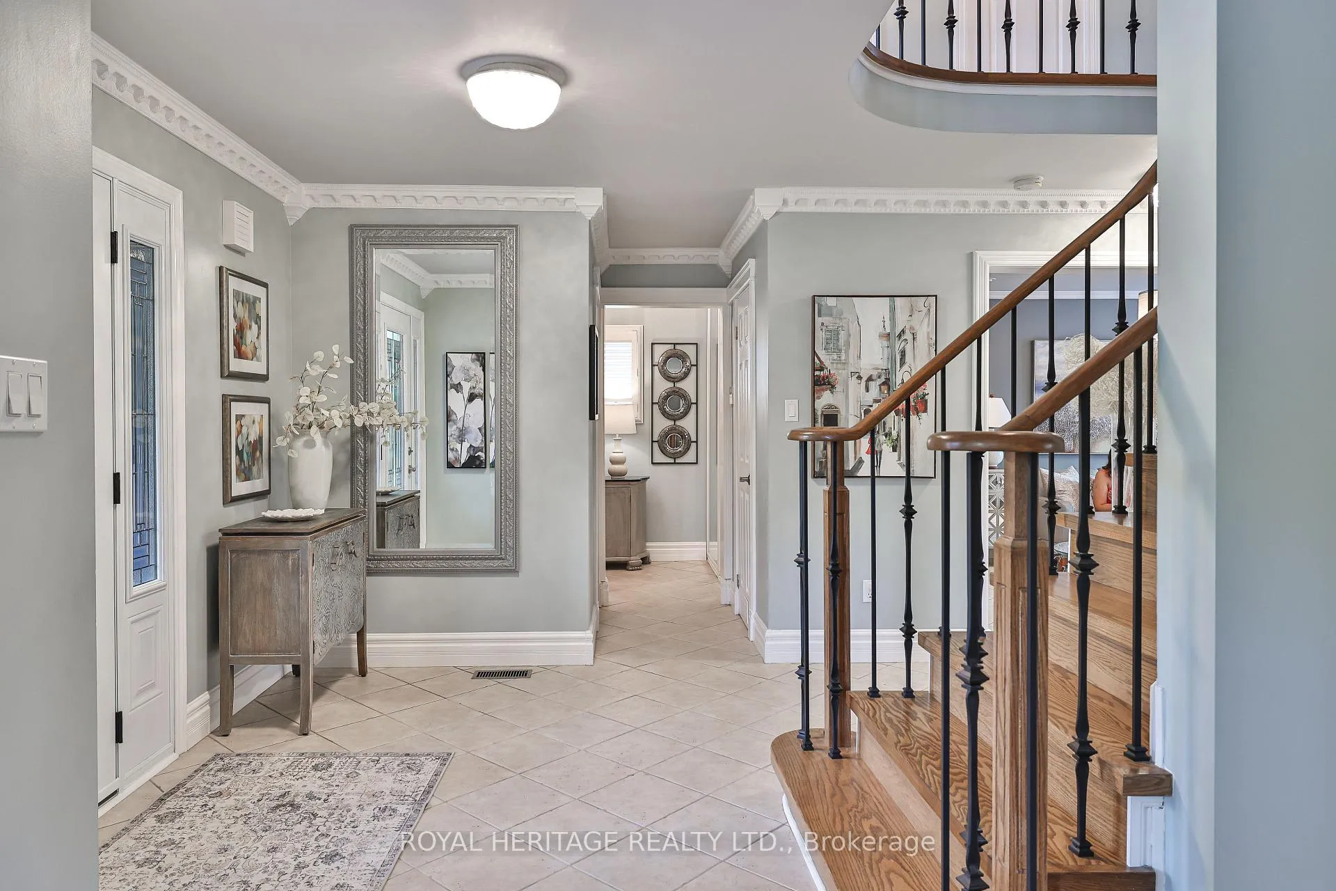 Photo 6 of 1097 Wildrose Crescent, Pickering, Liverpool — HOMEH