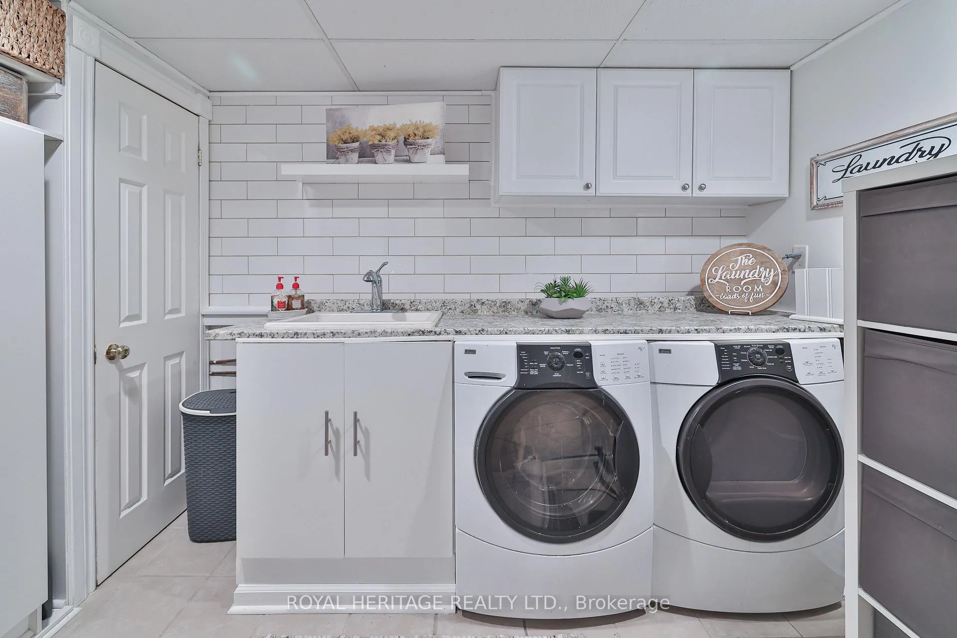 Photo 23 of 1097 Wildrose Crescent, Pickering, Liverpool — HOMEH
