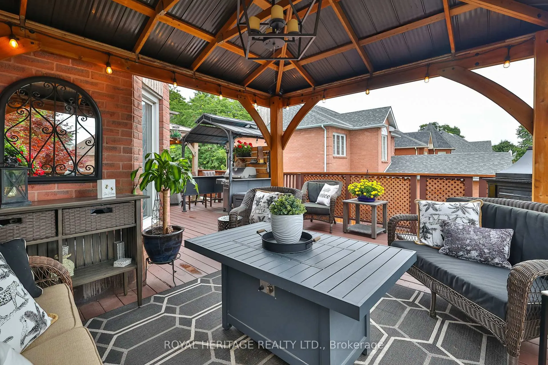 Photo 30 of 1097 Wildrose Crescent, Pickering, Liverpool — HOMEH