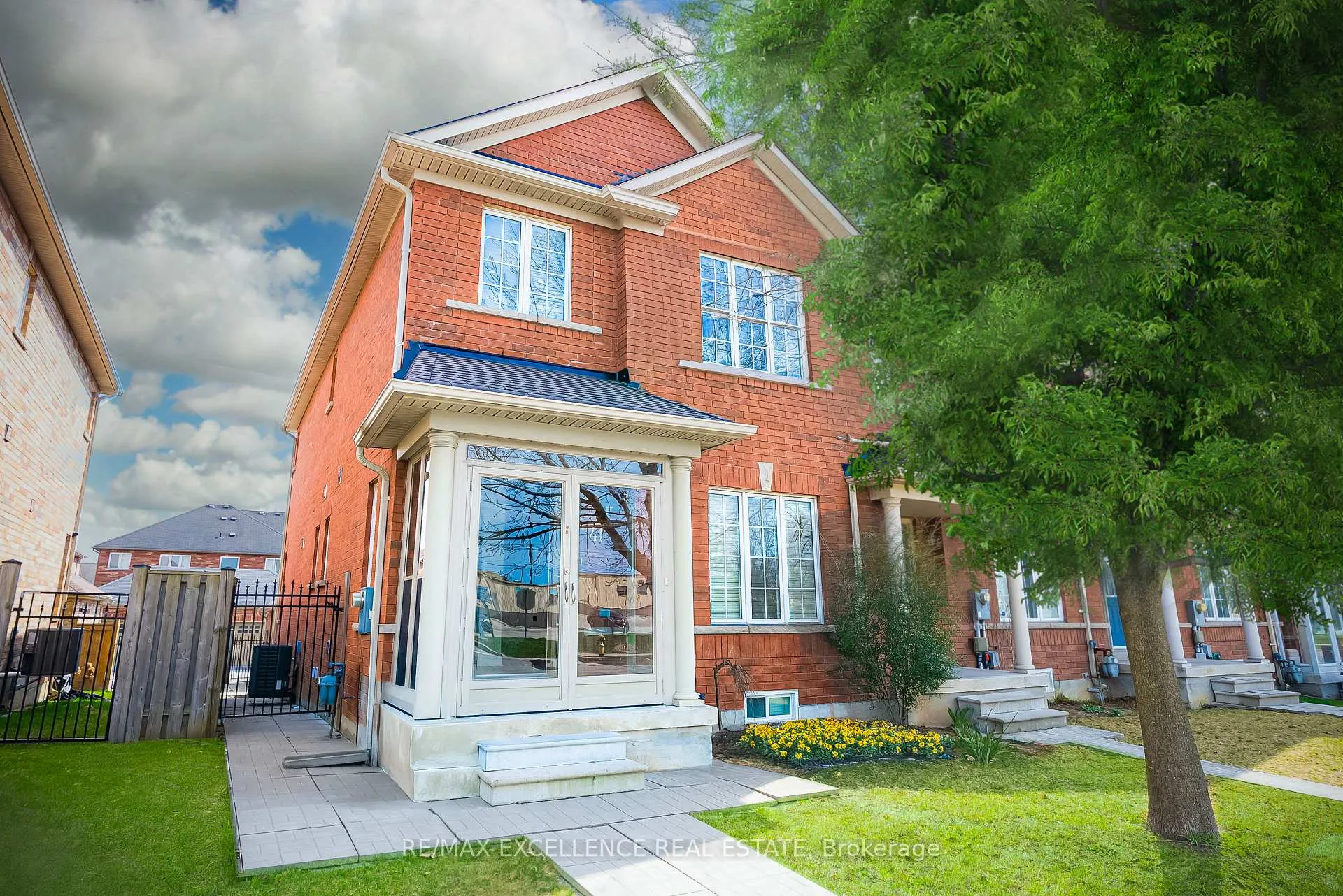 Photo 1 of 41 Davos Road, Vaughan, Vellore Village — HOMEH