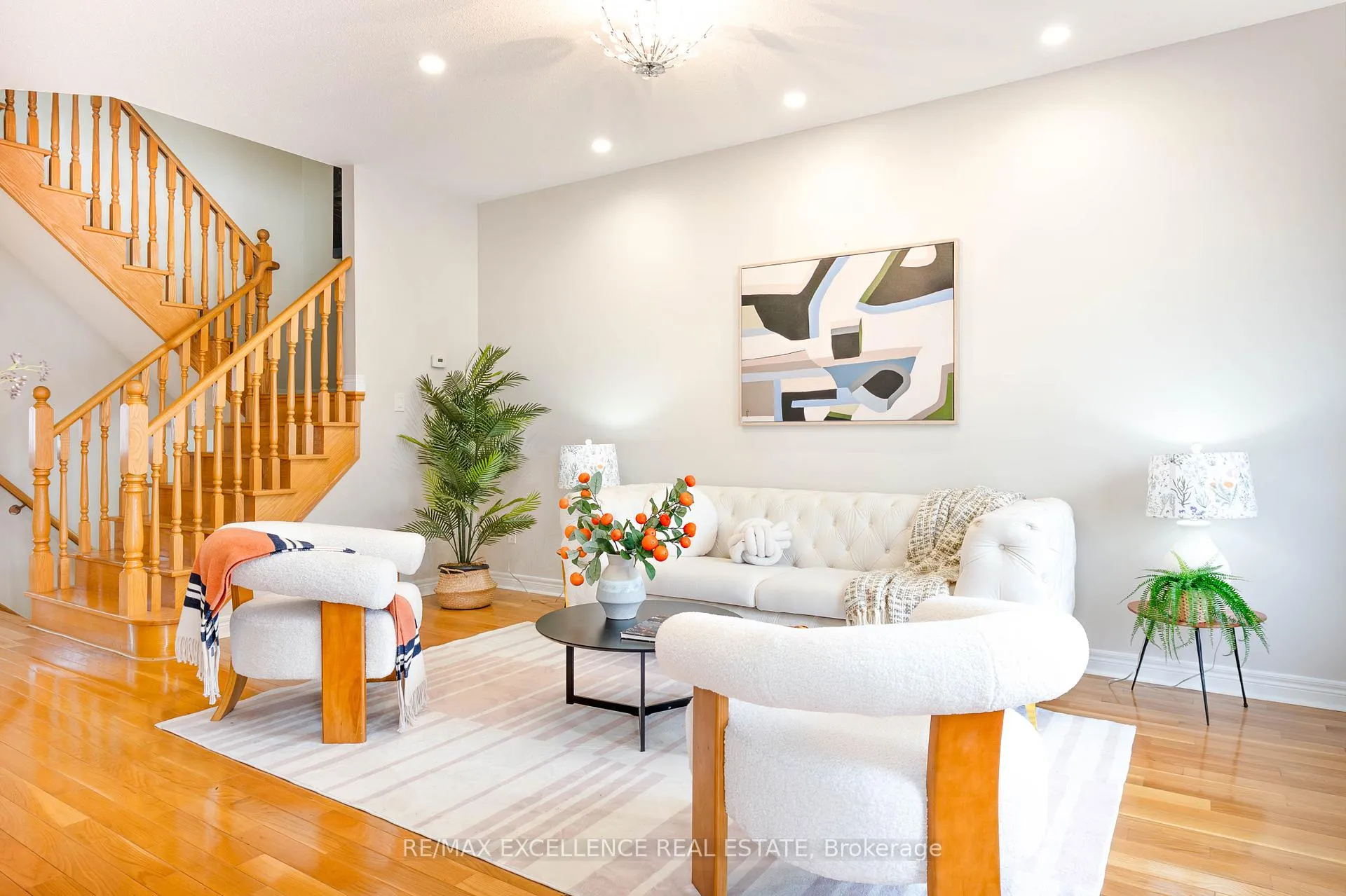 Photo 7 of 41 Davos Road, Vaughan, Vellore Village — HOMEH