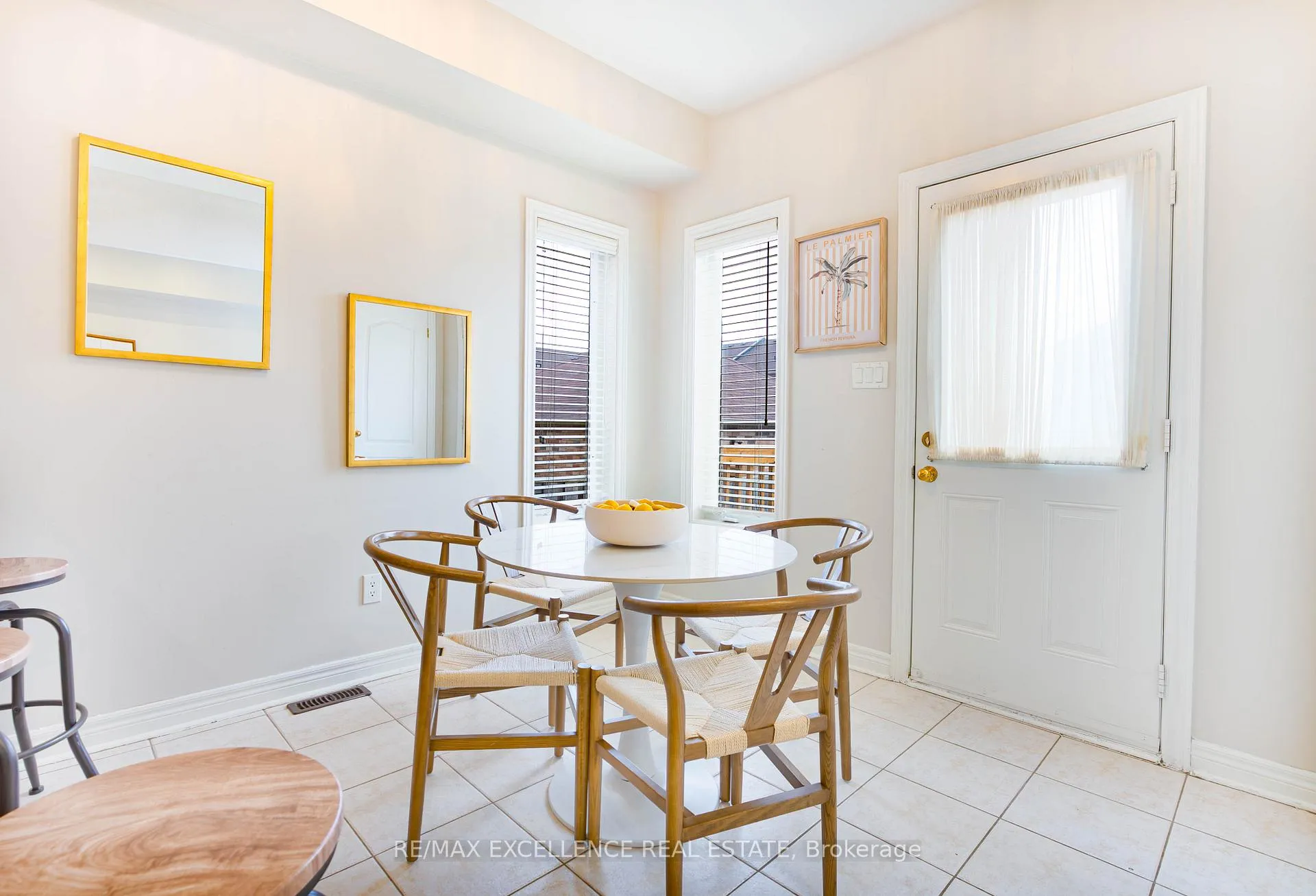Photo 8 of 41 Davos Road, Vaughan, Vellore Village — HOMEH