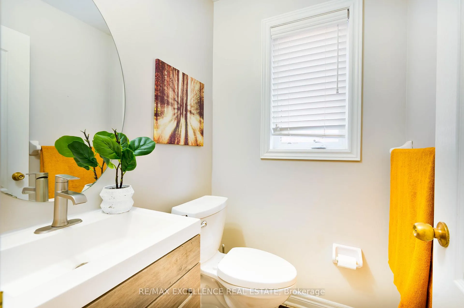 Photo 14 of 41 Davos Road, Vaughan, Vellore Village — HOMEH
