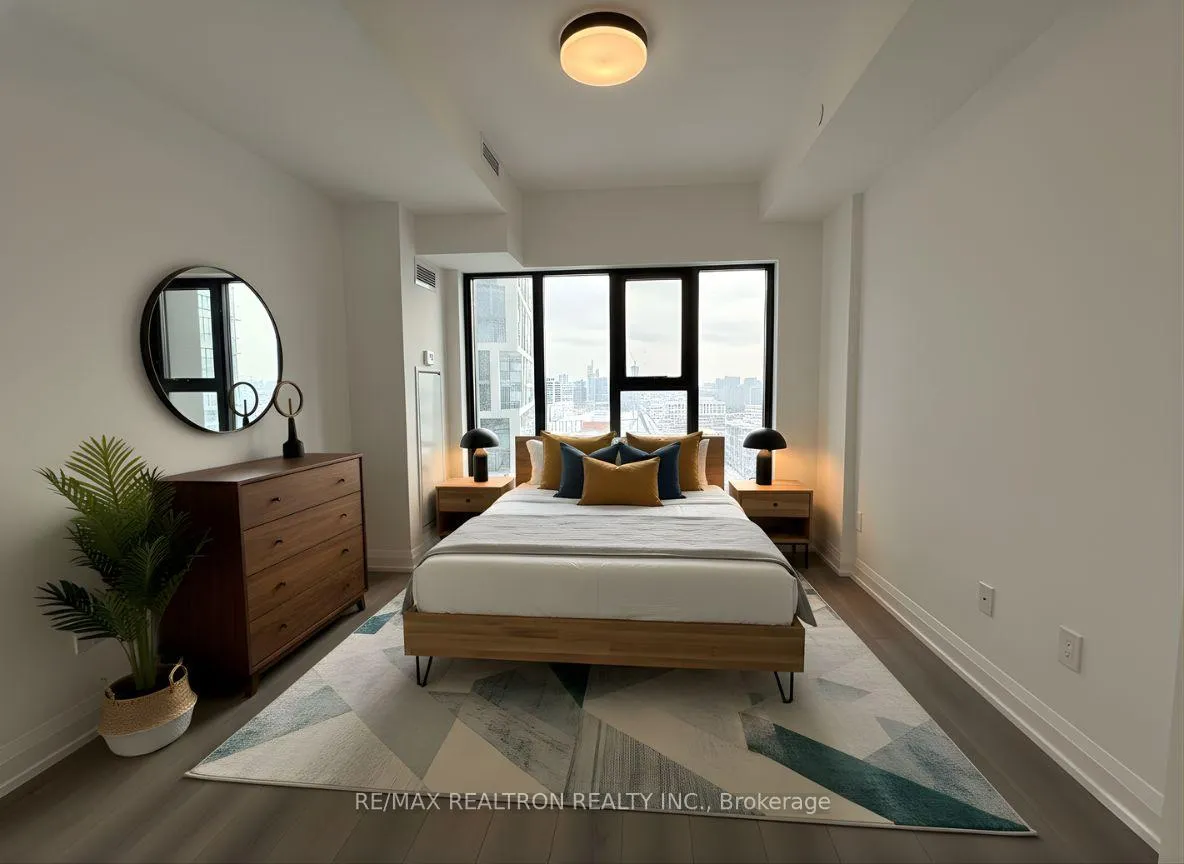 Photo 8 of Unit 1607, 20 Soudan Avenue, Toronto, Mount Pleasant West — HOMEH