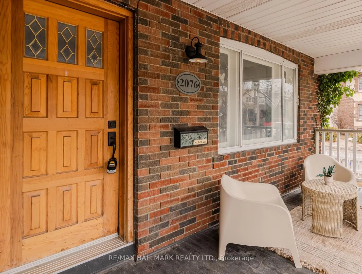 Photo 19 of 2076 Gerrard Street E, Toronto, East End-Danforth — HOMEH