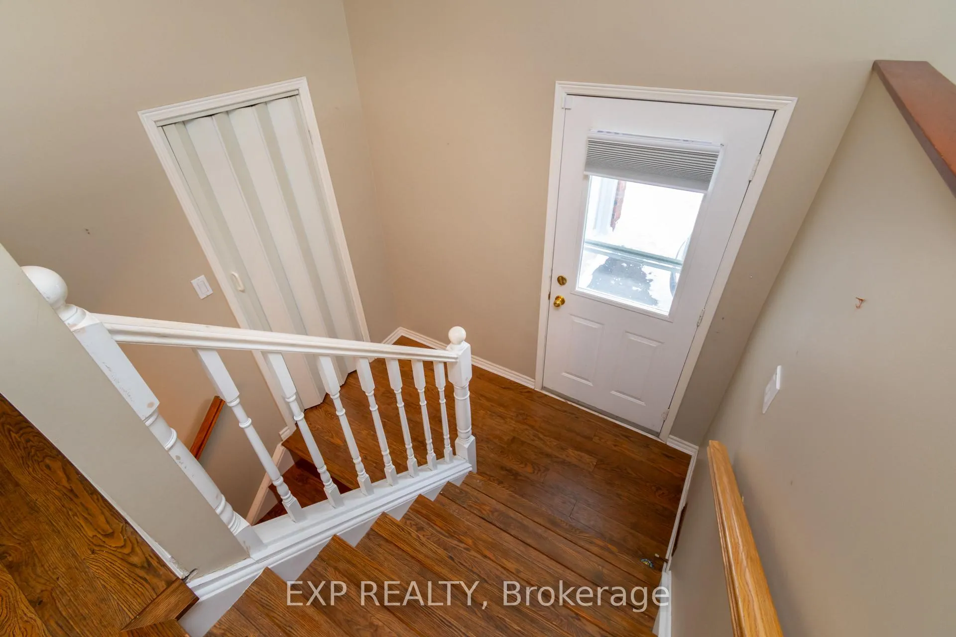 Photo 6 of 33 Knicely Road, Barrie, Painswick North — HOMEH