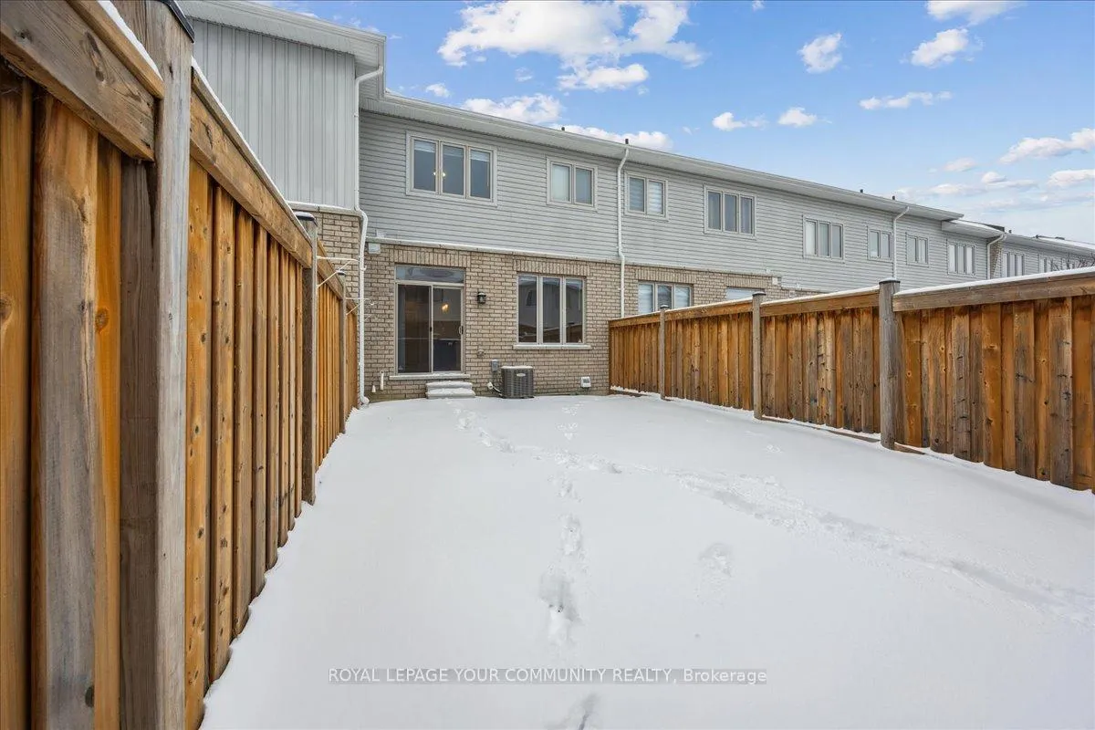 Photo 31 of 53 Clifford Crescent, New Tecumseth, Tottenham — HOMEH