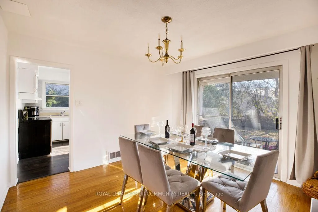 Photo 8 of 69 Royal Orchard Boulevard, Markham, Royal Orchard — HOMEH