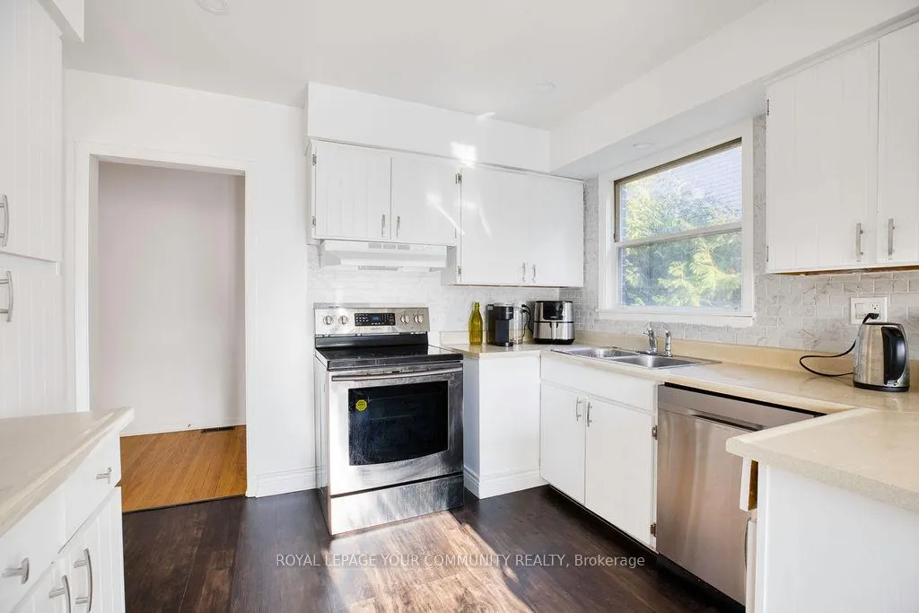 Photo 10 of 69 Royal Orchard Boulevard, Markham, Royal Orchard — HOMEH