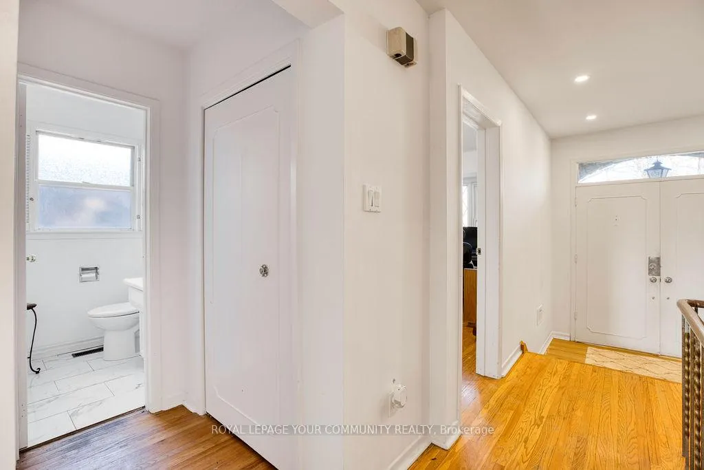 Photo 16 of 69 Royal Orchard Boulevard, Markham, Royal Orchard — HOMEH