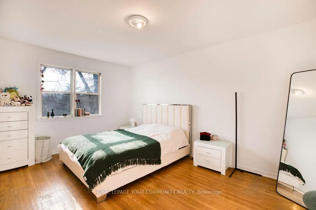 Photo 28 of 69 Royal Orchard Boulevard, Markham, Royal Orchard — HOMEH