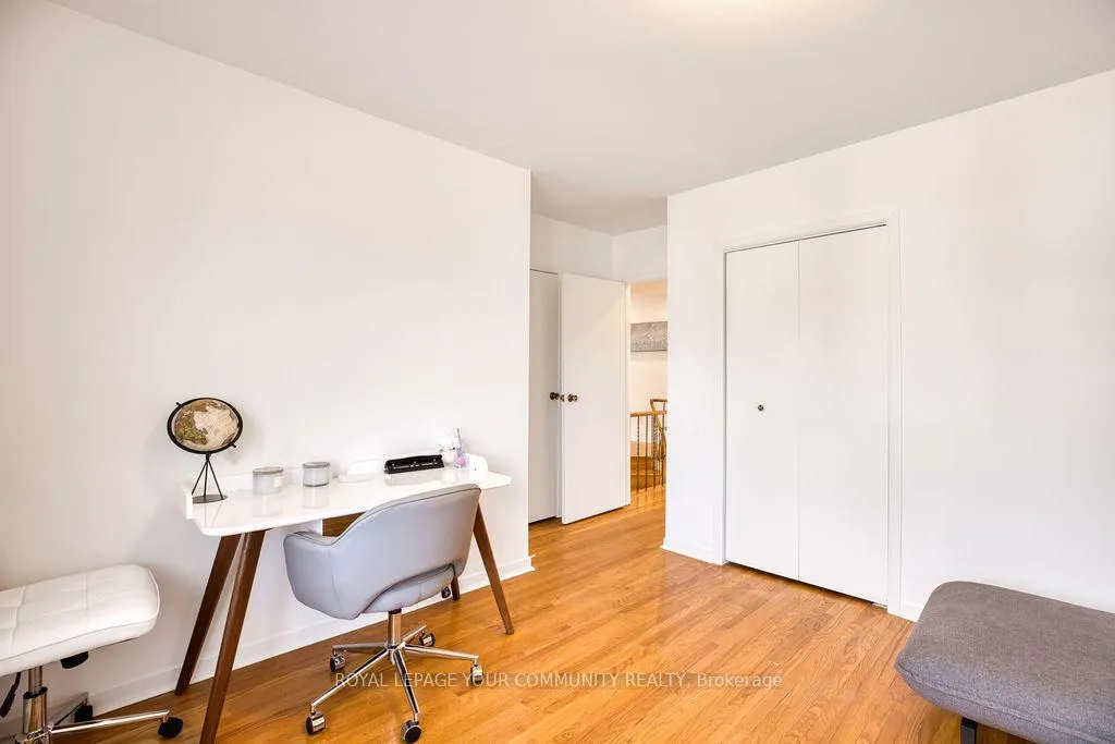 Photo 34 of 69 Royal Orchard Boulevard, Markham, Royal Orchard — HOMEH