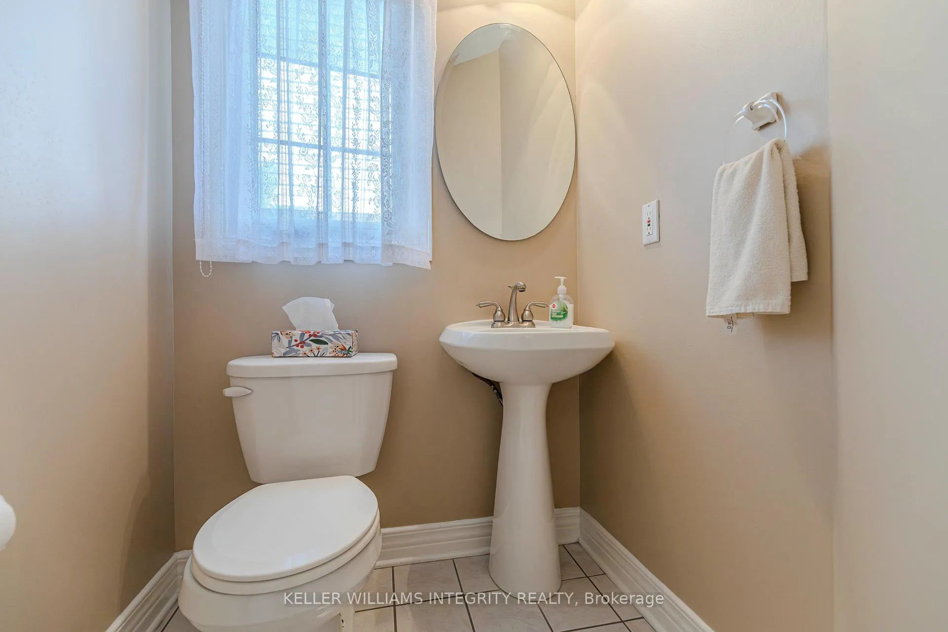 Photo 7 of 177 Thornbury Crescent, Ottawa, Centrepointe — HOMEH