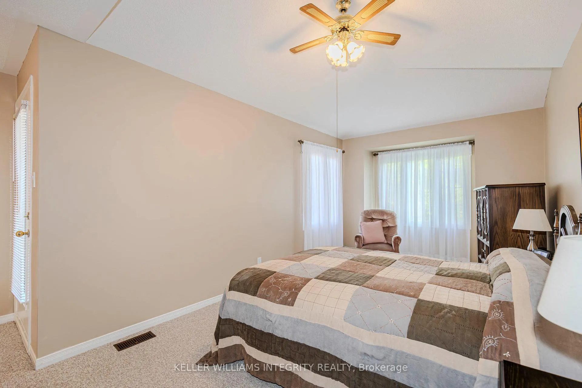 Photo 24 of 177 Thornbury Crescent, Ottawa, Centrepointe — HOMEH