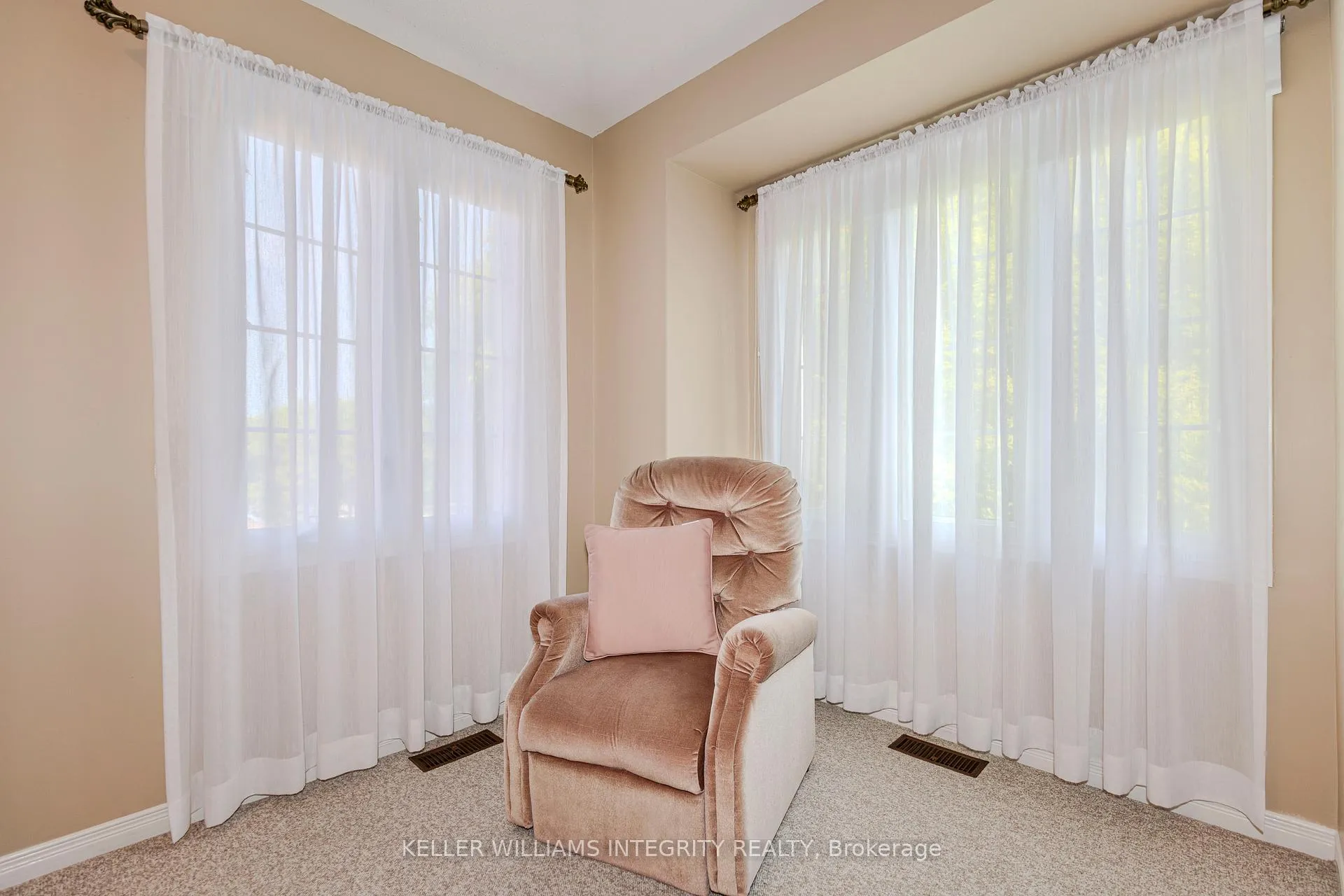 Photo 25 of 177 Thornbury Crescent, Ottawa, Centrepointe — HOMEH