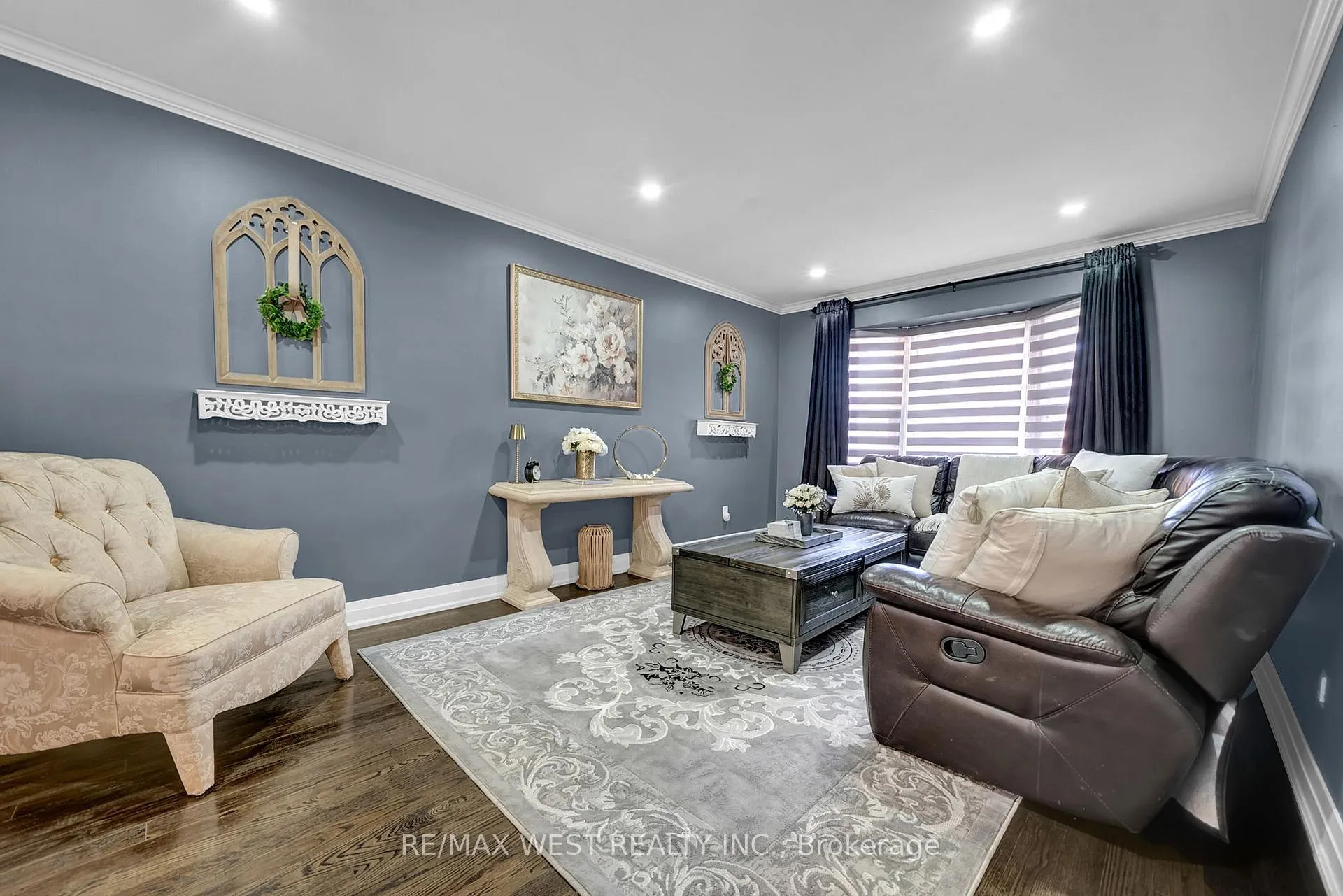 Photo 6 of 32 Falstaff Crescent, Whitby, Rolling Acres — HOMEH