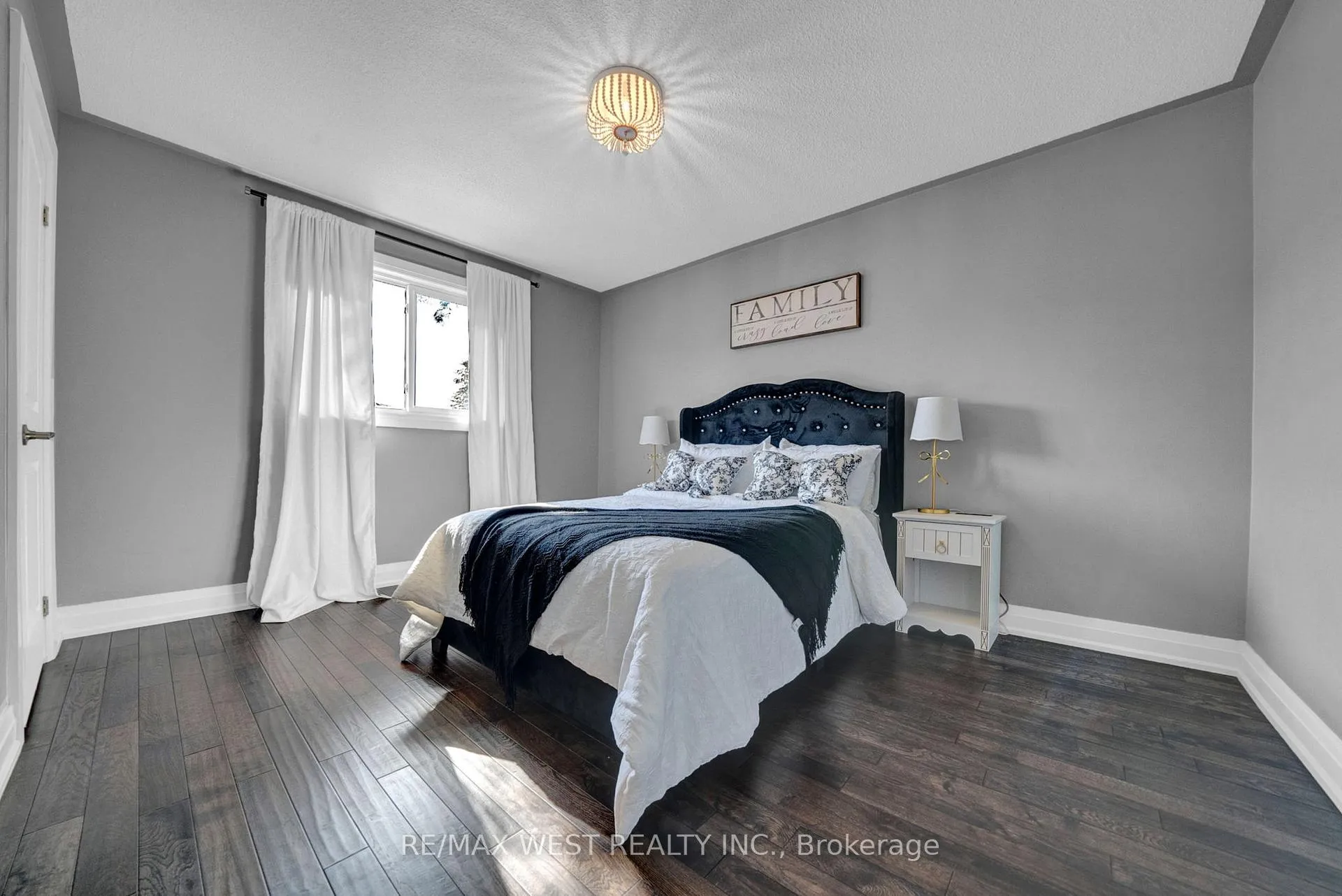 Photo 25 of 32 Falstaff Crescent, Whitby, Rolling Acres — HOMEH