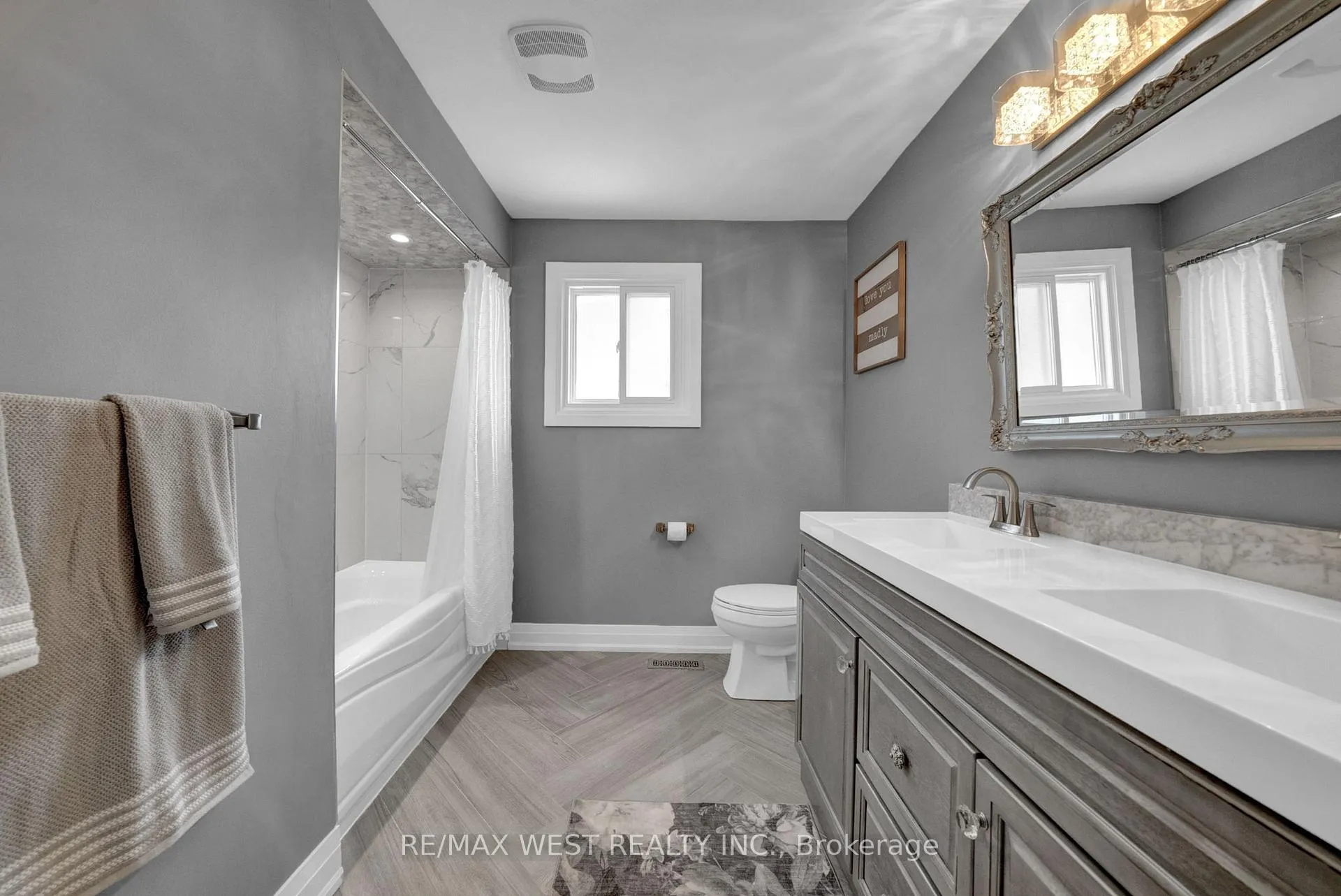 Photo 26 of 32 Falstaff Crescent, Whitby, Rolling Acres — HOMEH