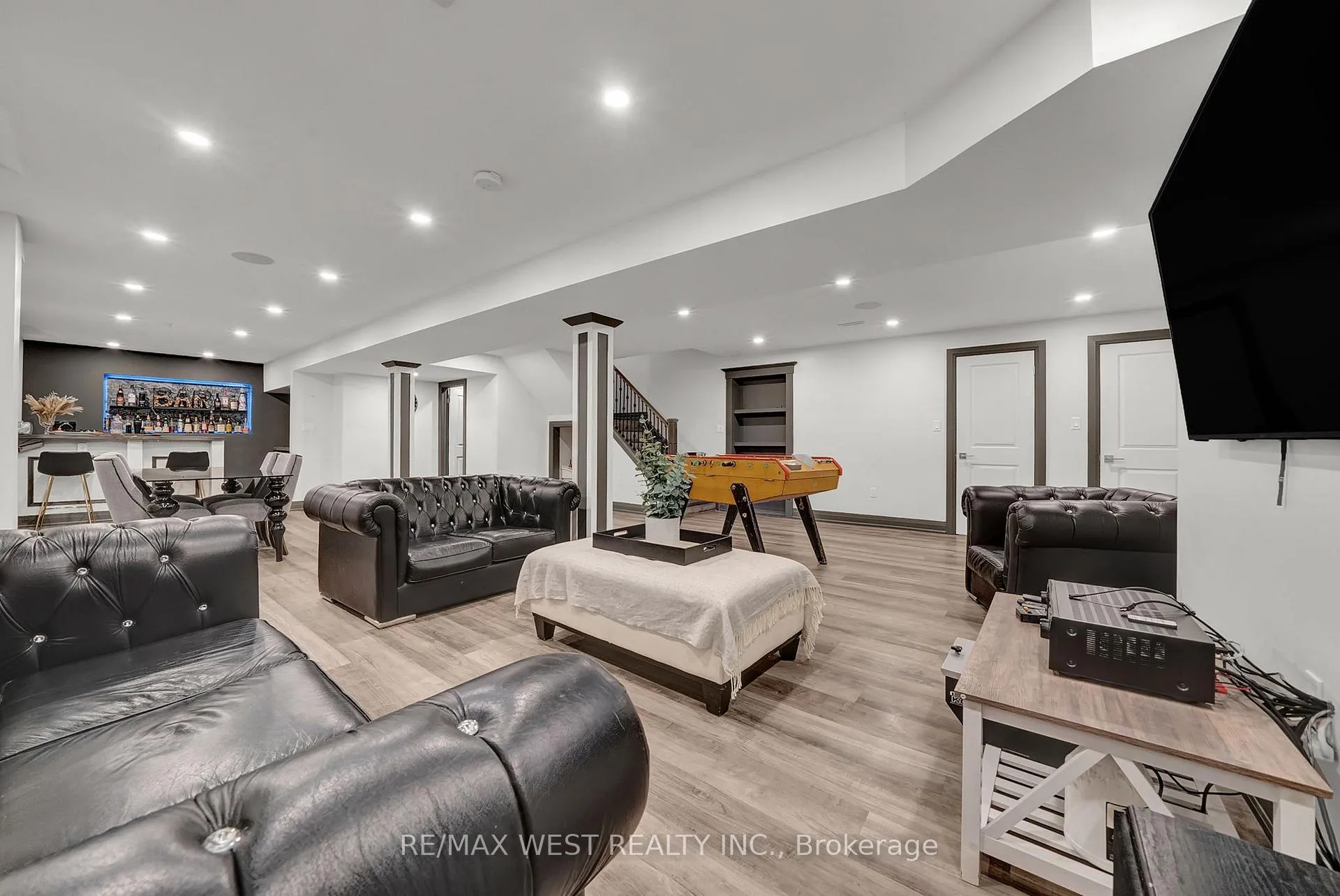 Photo 30 of 32 Falstaff Crescent, Whitby, Rolling Acres — HOMEH