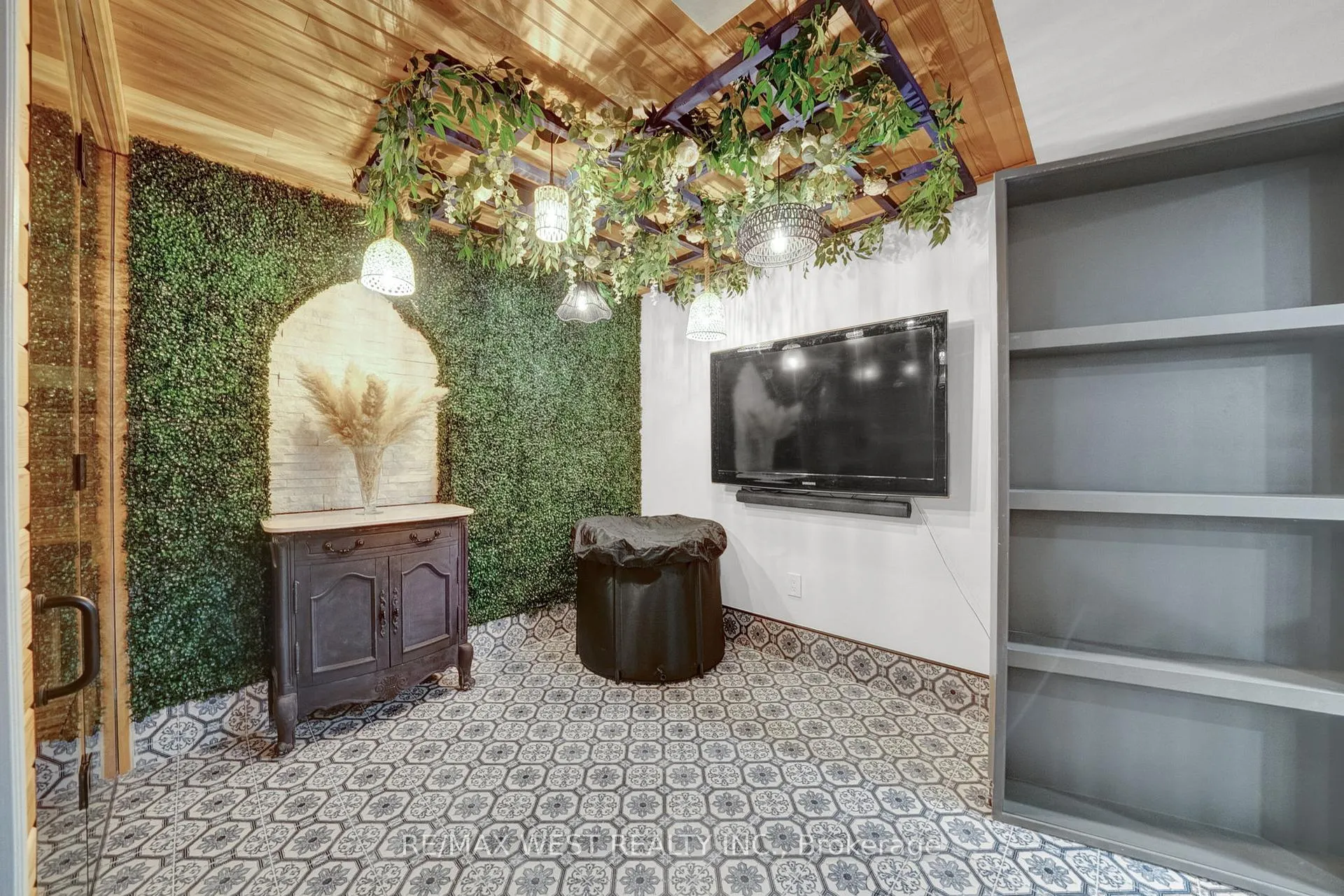 Photo 37 of 32 Falstaff Crescent, Whitby, Rolling Acres — HOMEH