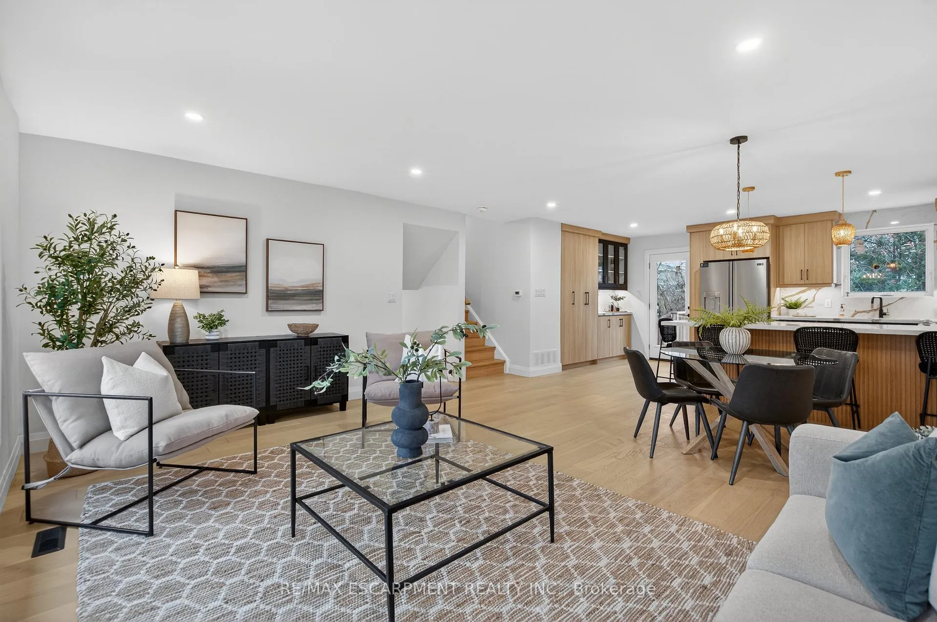 Photo 9 of 5375 Riverside Drive, Burlington, Appleby — HOMEH